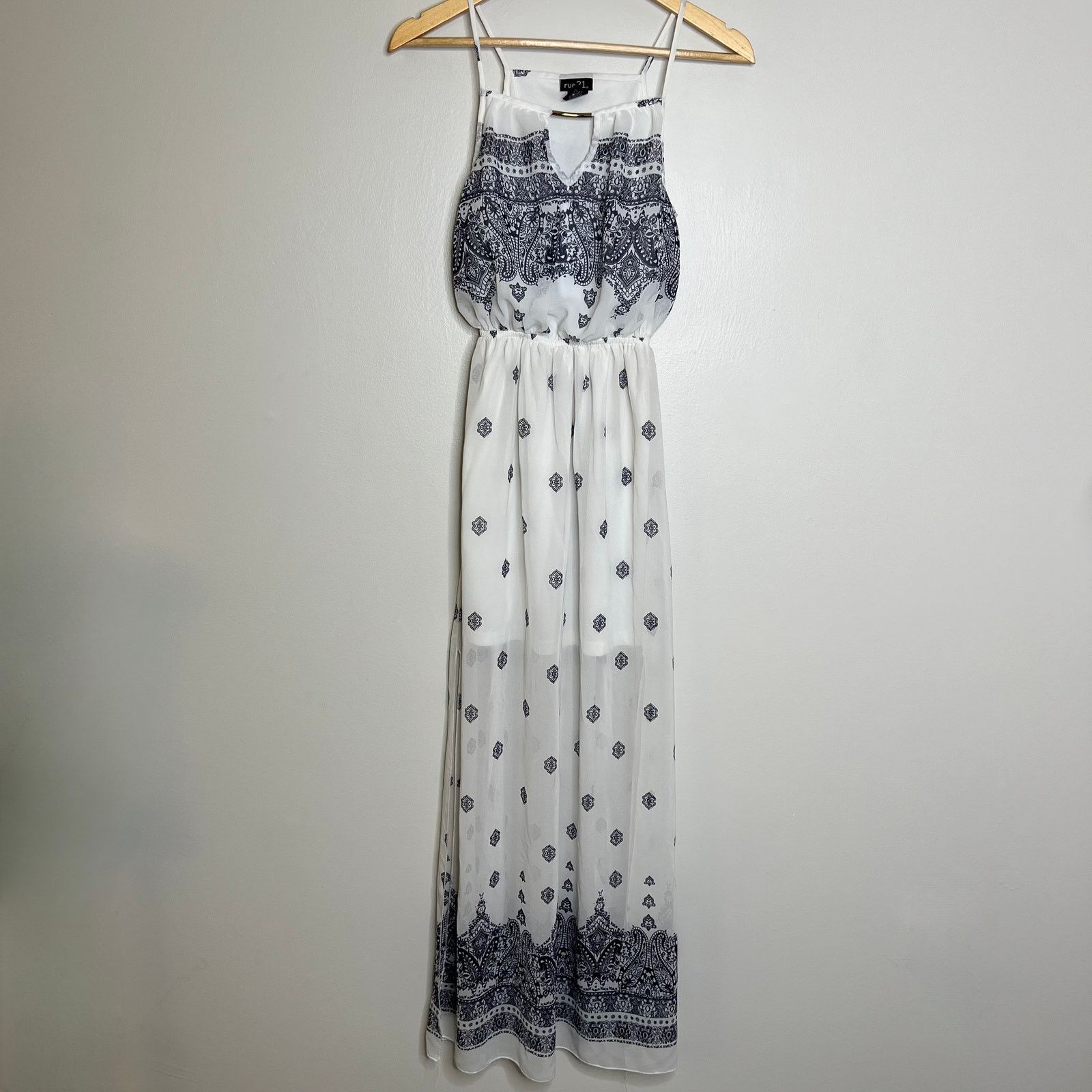 Other Rue 21 White Paisley Patterned Maxi Dress Size S / US 4 / IT 40 - 4 Thumbnail
