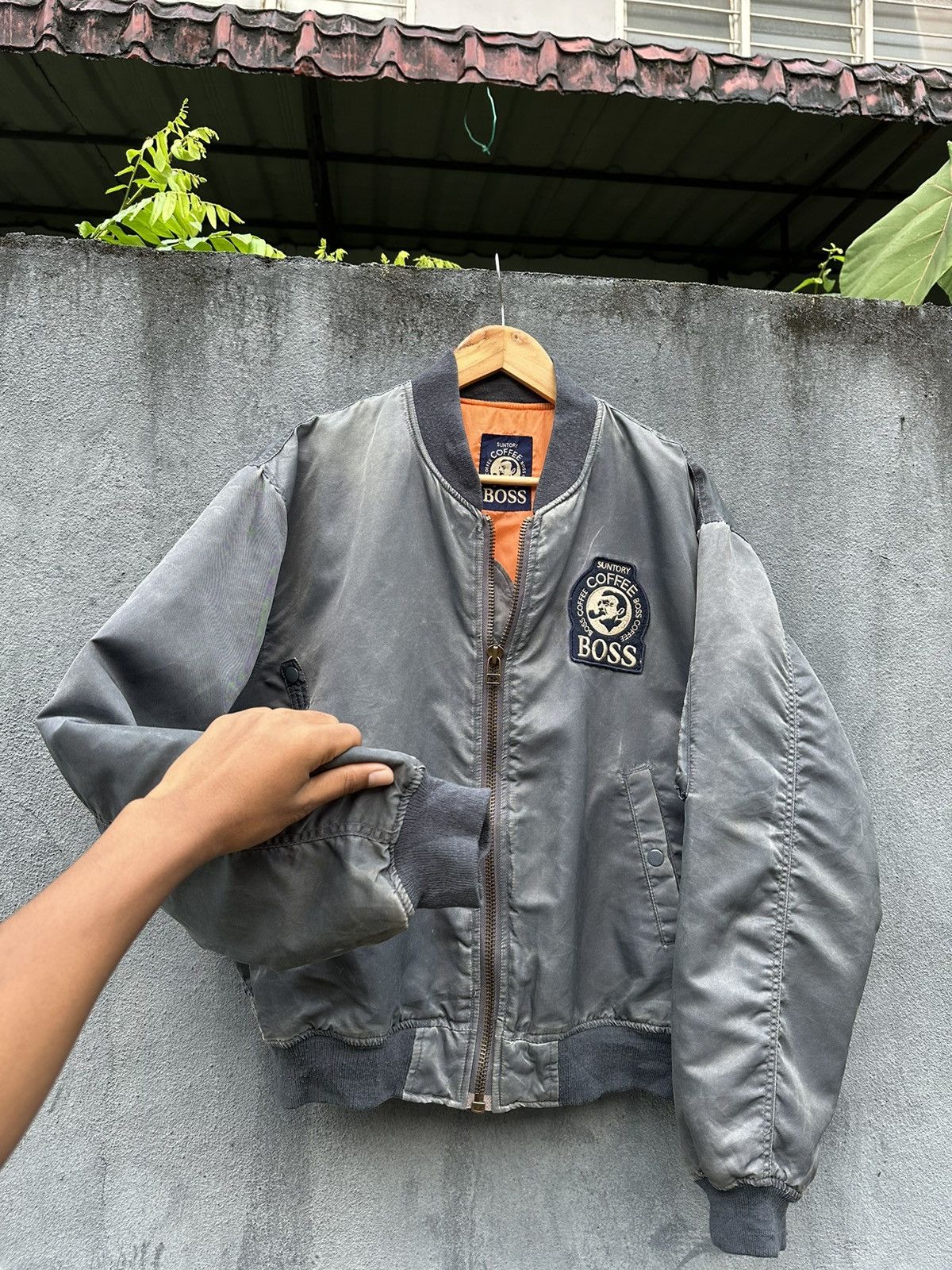 Vintage 👹Vintage Faded MA-1 Suntory Boss Coffee Bomber Jacket Size US L / EU 52-54 / 3 - 5 Thumbnail