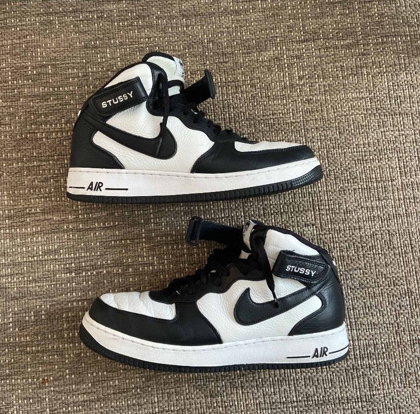 Nike × Stussy Nike Stüssy AF1 Mid Size US 11.5 / EU 44-45 - 2 Thumbnail