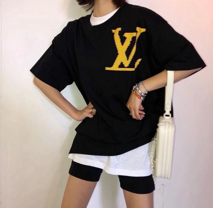 Louis Vuitton LV Black Yellow Logo Short Sleeve Size US XS / EU 42 / 0 - 1 Thumbnail
