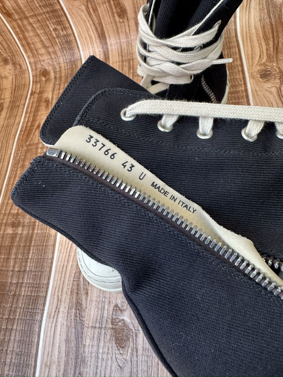 Rick Owens Rick Owens DRSHDW Black Cardboard Hightop Sneakers Size US 10.5 / EU 43-44 - 17 Thumbnail
