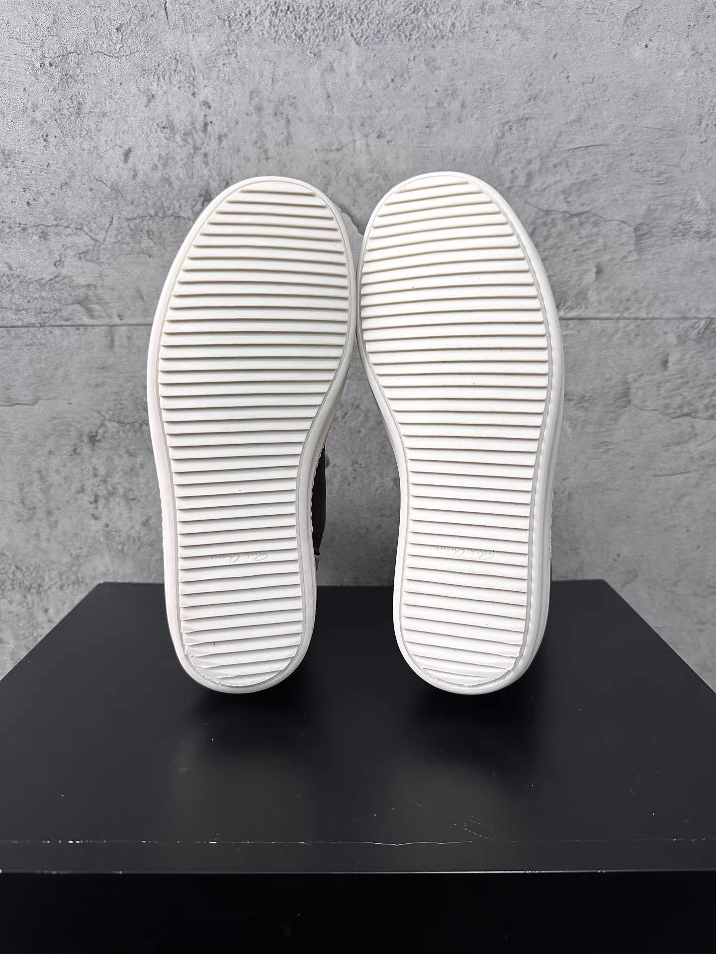 Rick Owens Rick Owens Fur Integrated High-top Sneakers K34 Size US 6 / EU 39 - 8 Thumbnail