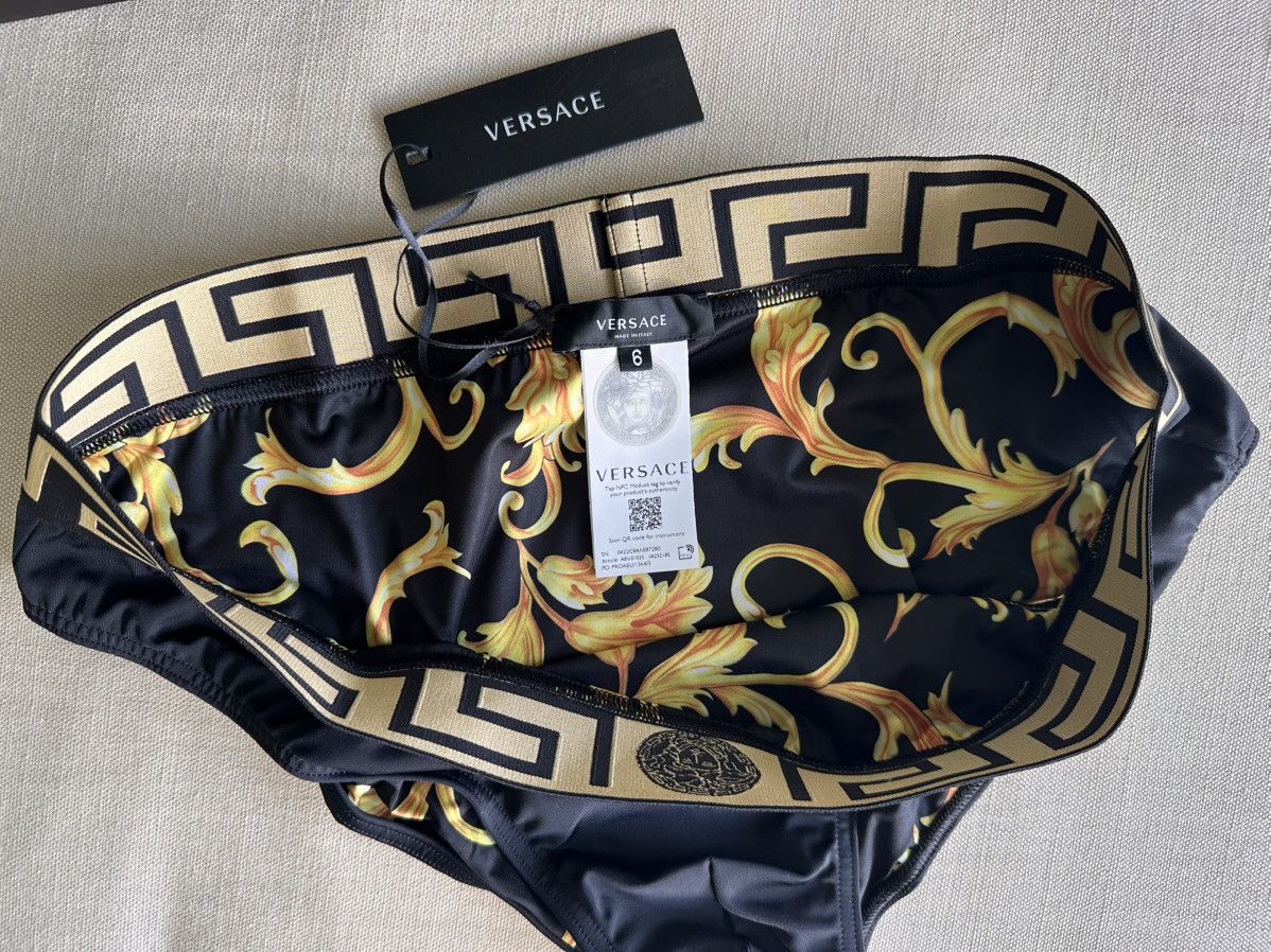 Versace Swim slip Versace new with tag Size US 38 / EU 54 - 6 Thumbnail