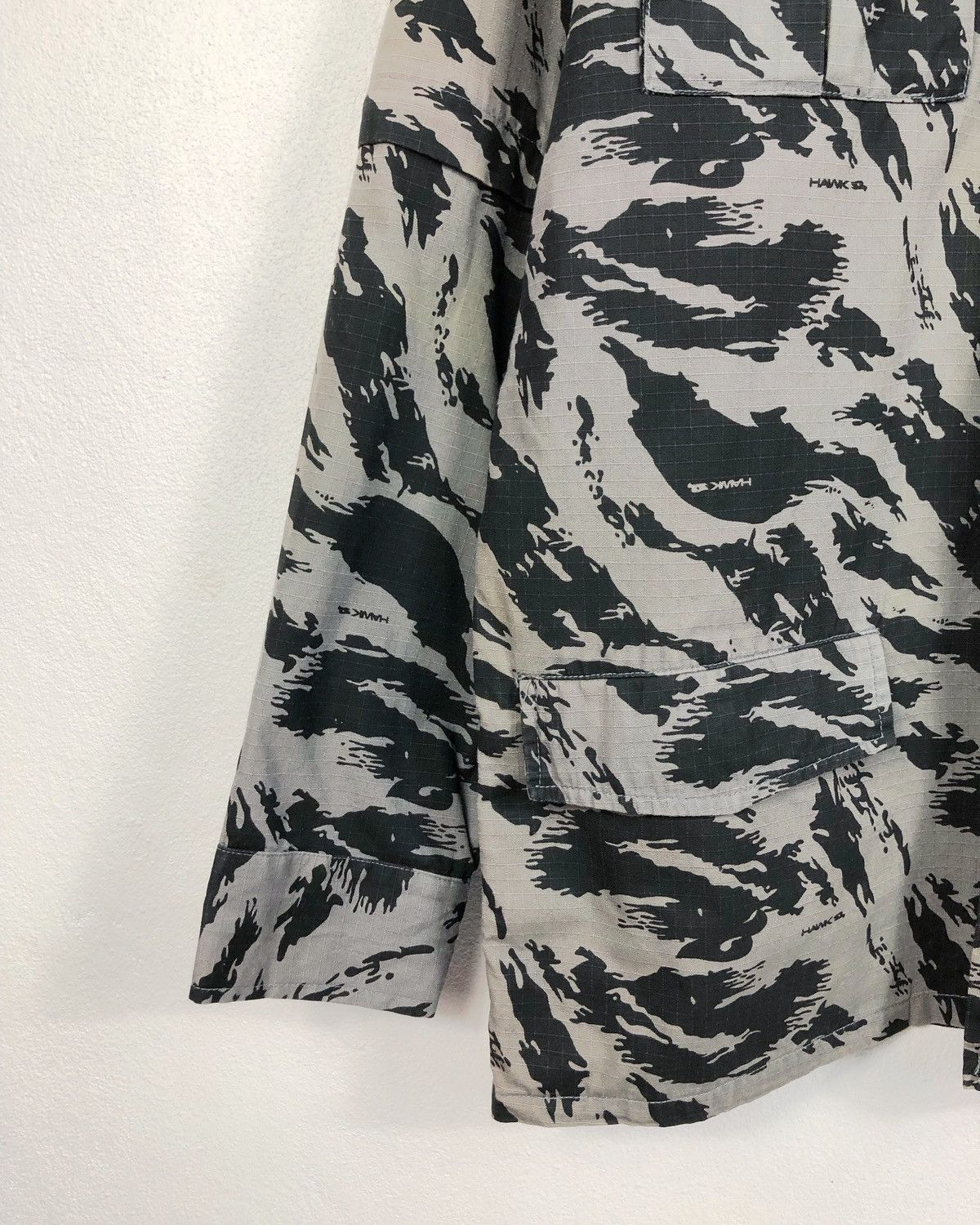 Tony Hawk Rare Vintage Tony Hawk Camo Jacket Size US L / EU 52-54 / 3 - 6 Thumbnail