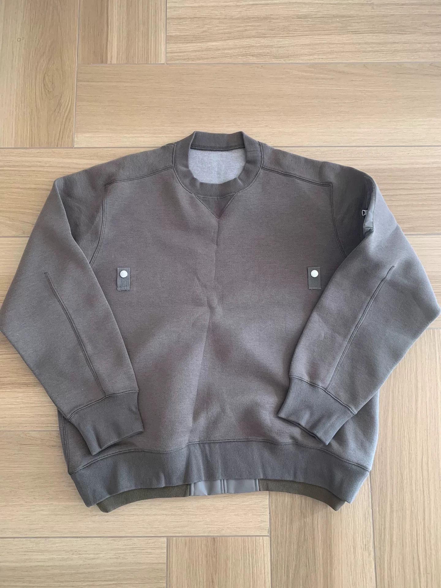 Sacai sacai sponge nylon sweatshirt in gray brown Size US L / EU 52-54 / 3 - 1 Thumbnail
