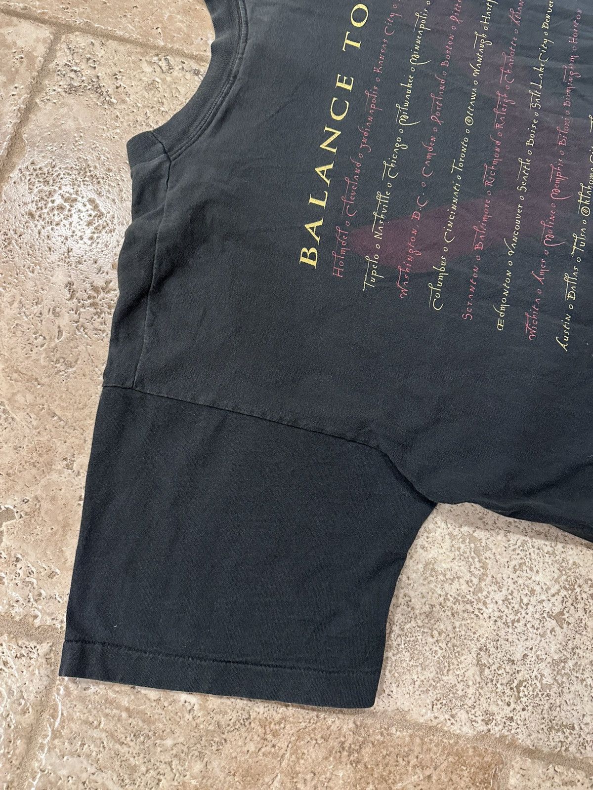 Band Tees × Fruit Of The Loom × Vintage Vintage Van Halen 1995 Twins Balance Tour Band T-Shirt Size US XL / EU 56 / 4 - 11 Thumbnail