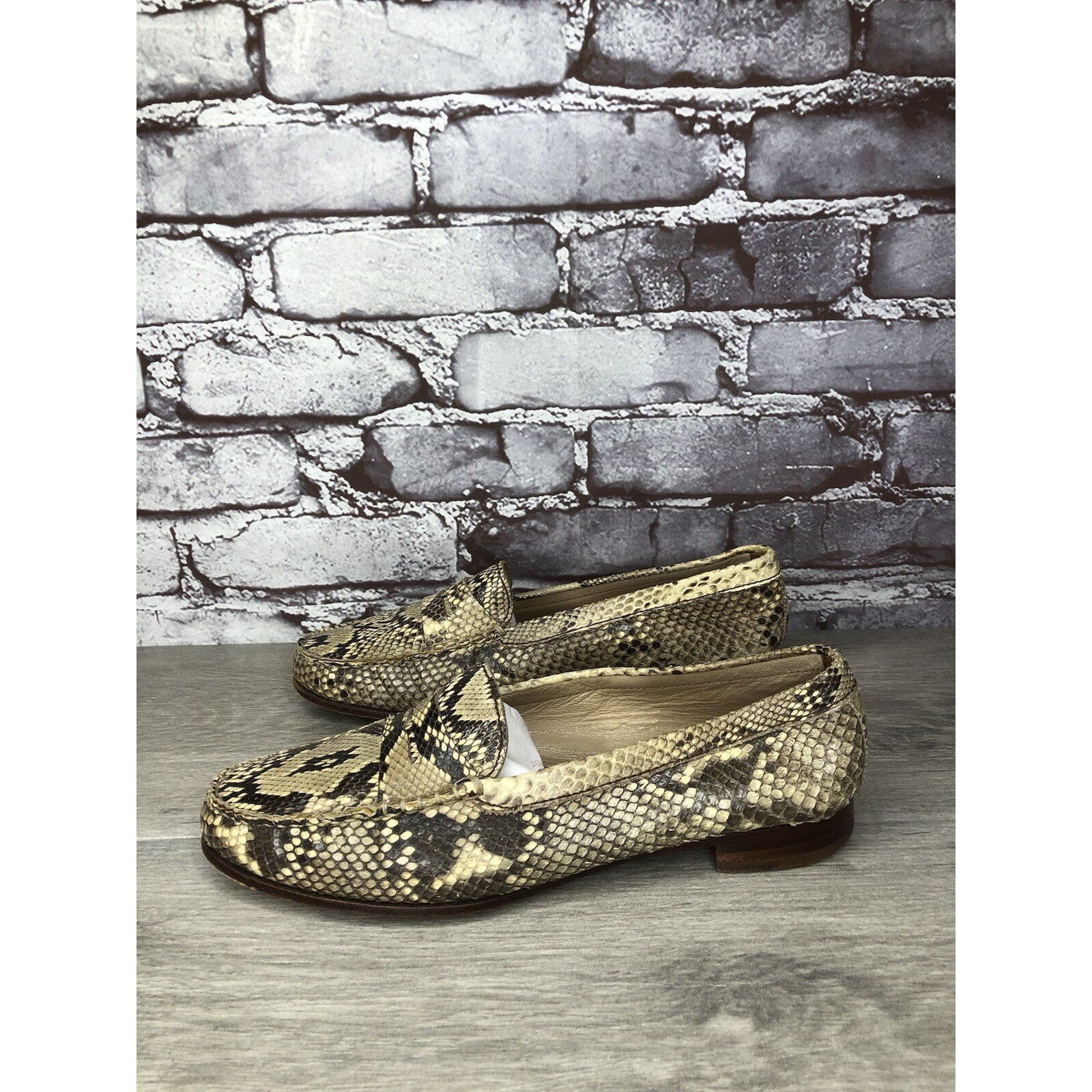 Carmina Carmina Cream Black Snakeskin Python Print Leather Women Sz Size US 6 / IT 36 - 18 Thumbnail