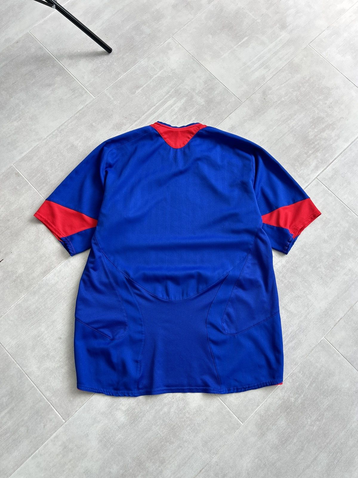 Nike Manchester United Nike 2005-06 Away Soccer Jersey Shirt Size US M / EU 48-50 / 2 - 9 Thumbnail