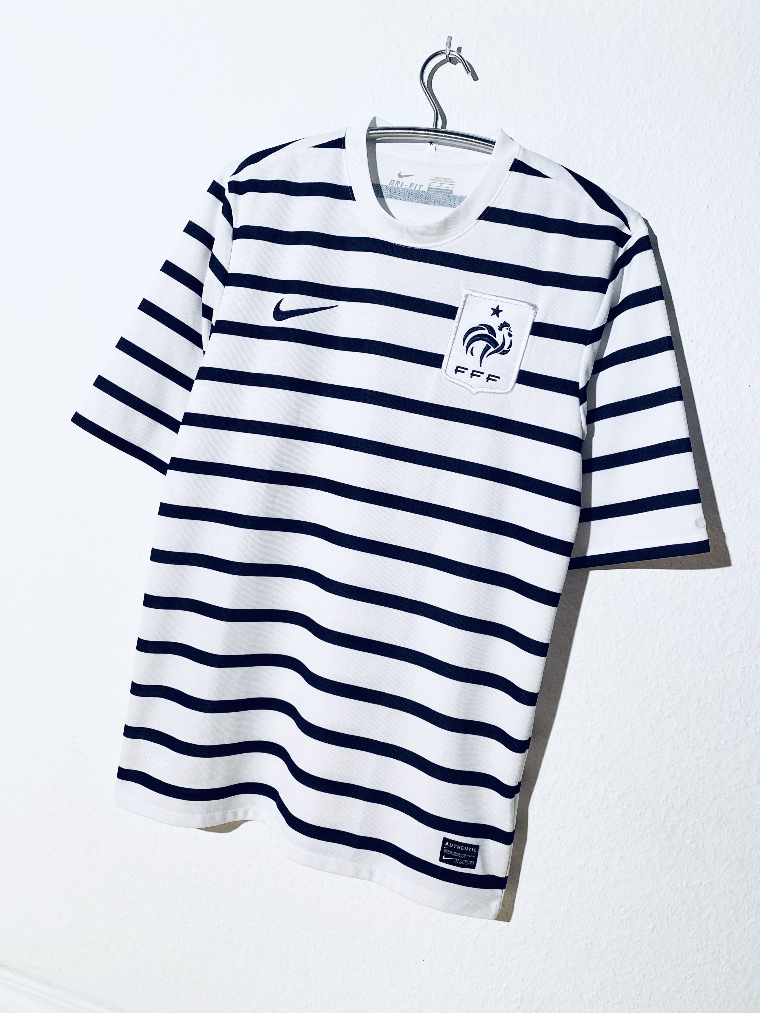 Karl Lagerfeld France Away Shirt Jersey 2011 / 2012 Lagerfeld Size US M / EU 48-50 / 2 - 3 Thumbnail