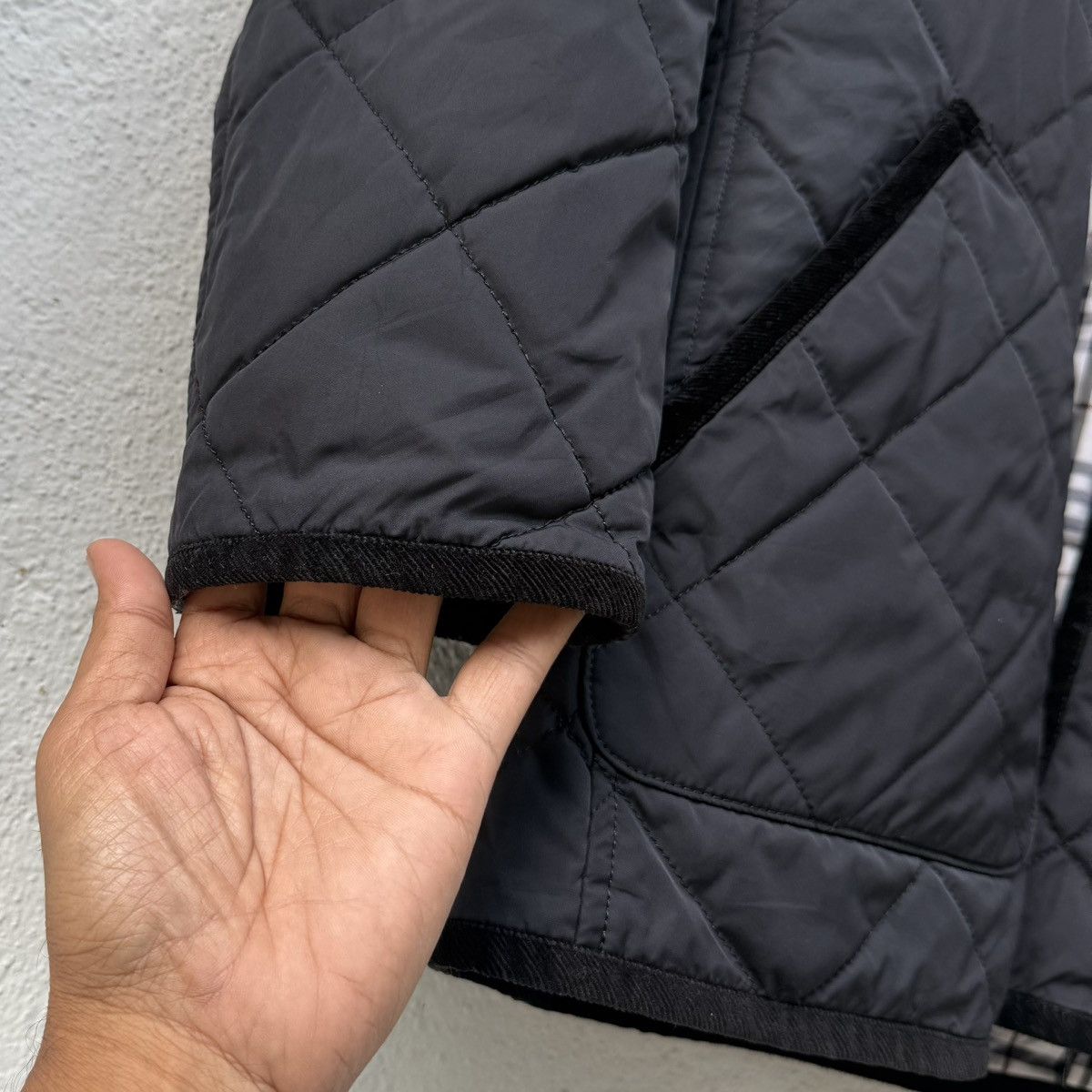 Burberry Burberry Black Label Diamond Corduroy Collar Quilted Jacket Size US M / EU 48-50 / 2 - 9 Thumbnail