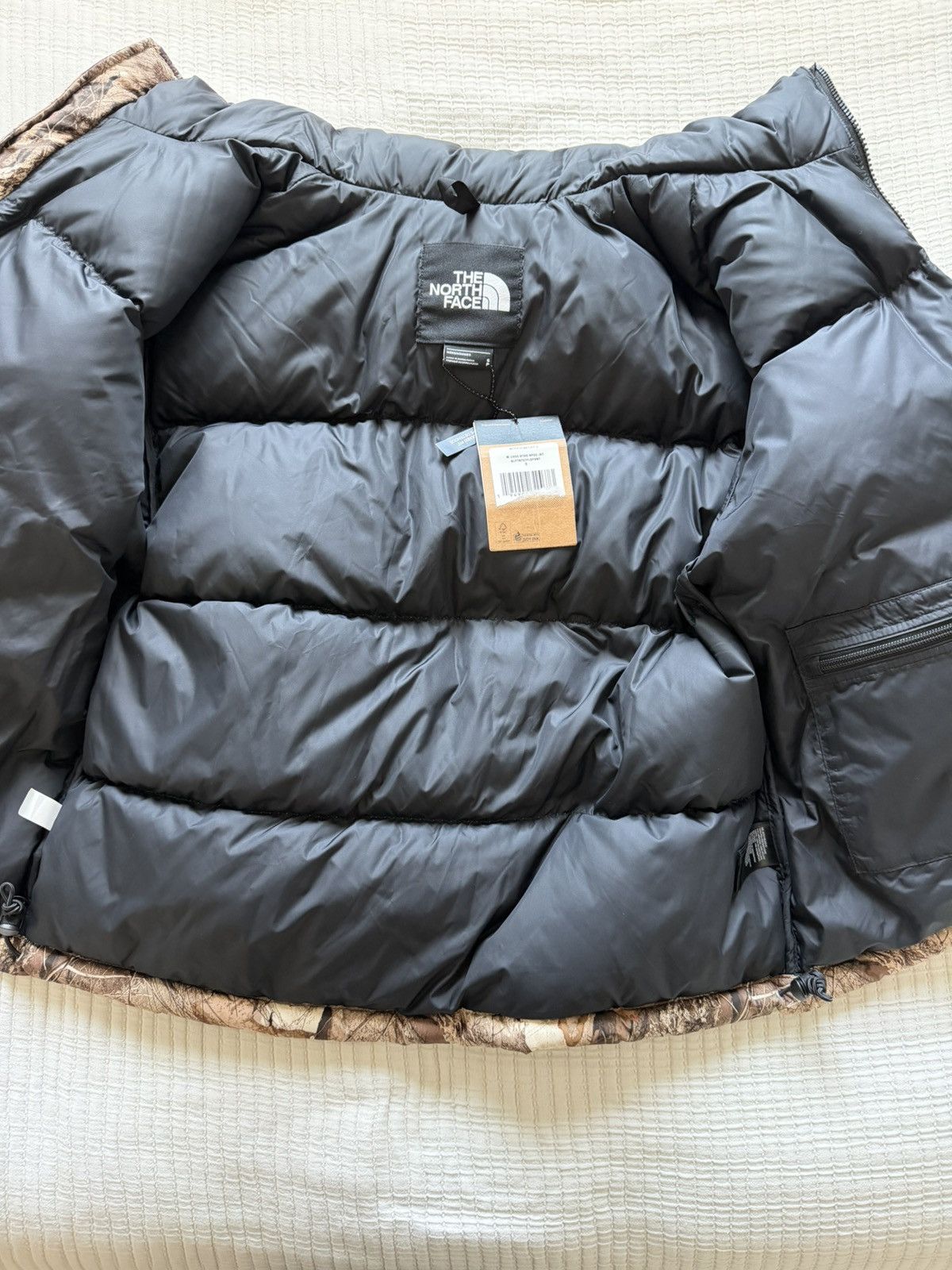The North Face The North Face nuptse 1996 puffer jacket forest camo Size US S / EU 44-46 / 1 - 2 Thumbnail