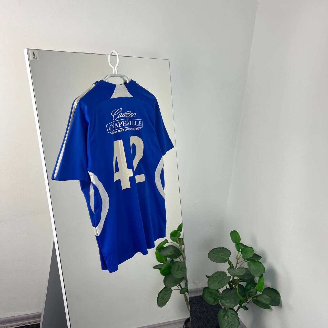 Adidas Vintage T-shirt Jersey Gelaxy Soccer Club Adidas Centre Logo Size US S / EU 44-46 / 1 - 2 Thumbnail