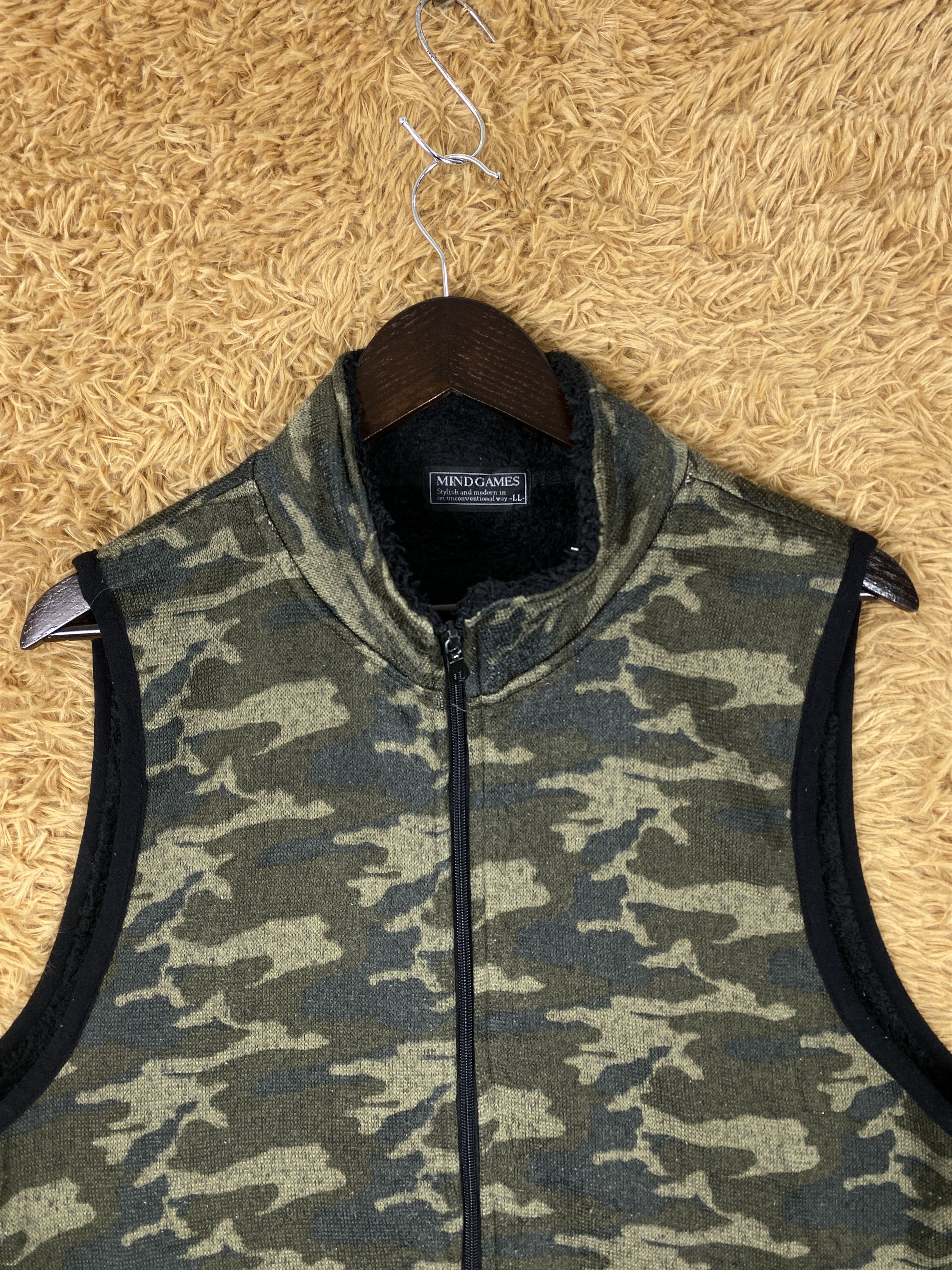 Japanese Brand Vintage Mind Games Camouflage Fleece Lining Vest Size US S / EU 44-46 / 1 - 2 Thumbnail