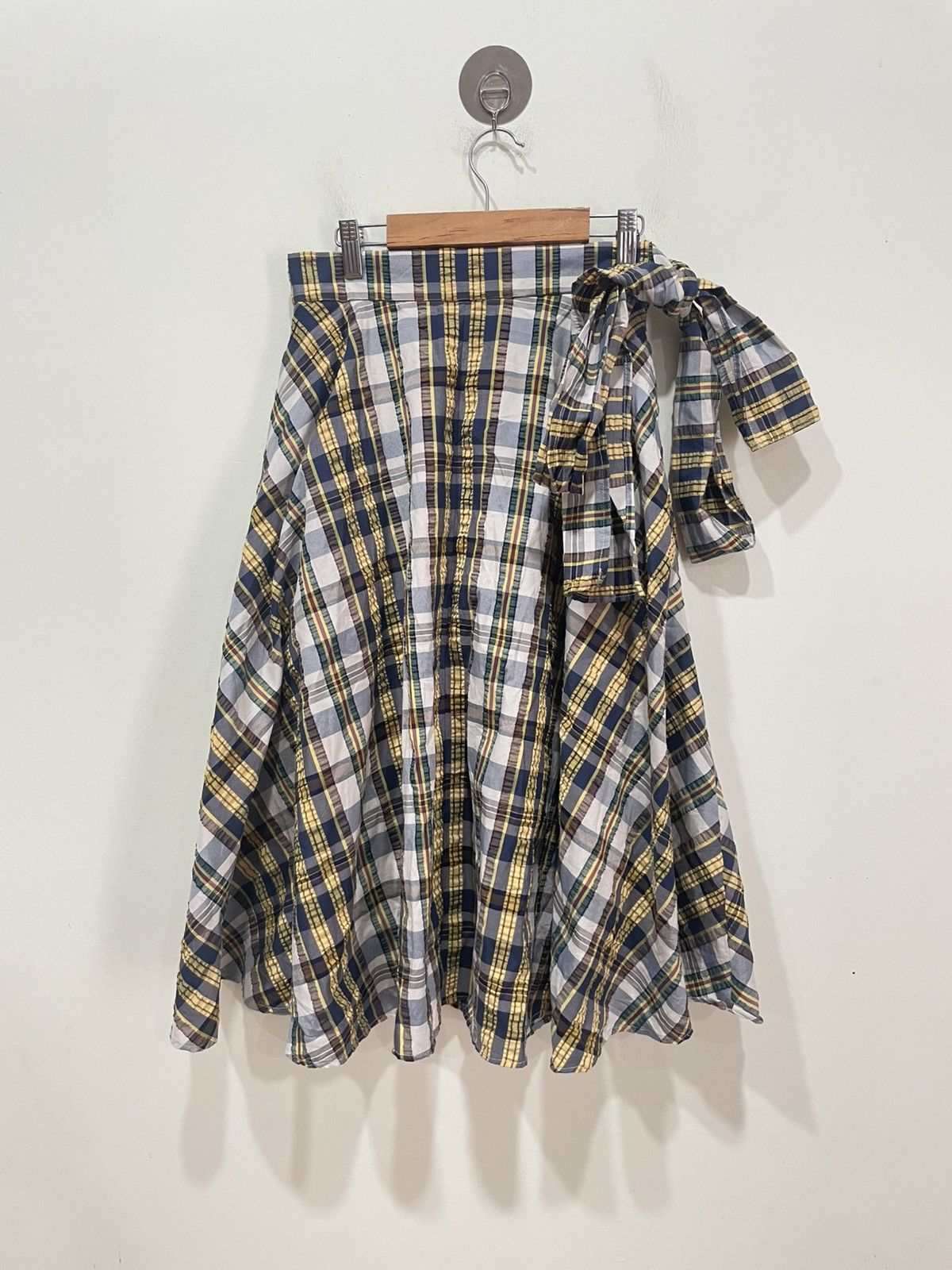 JW Anderson × Uniqlo J.W Anderson X Uniqlo Skirt Size 27" / US 4 / IT 40 - 1 Thumbnail