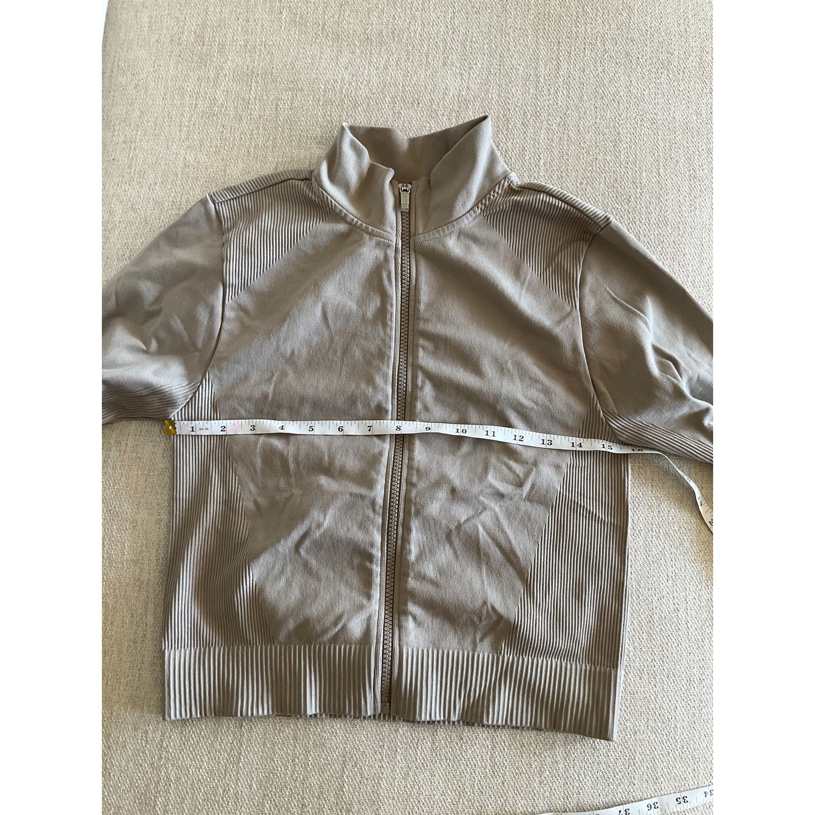 Calvin Klein Women’s Calvin Klein Performance jacket, S Size S / US 4 / IT 40 - 4 Thumbnail