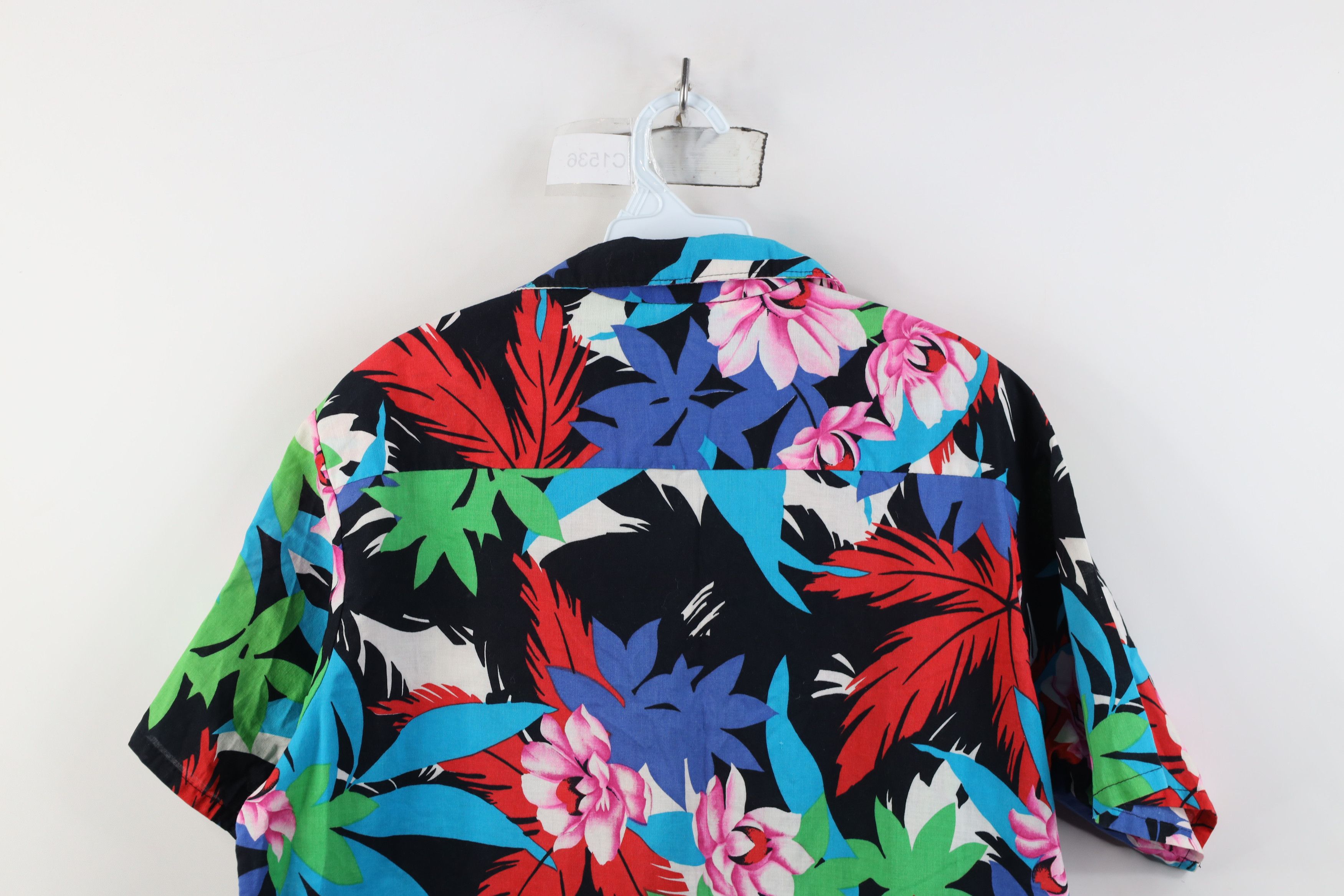 Vintage Vintage 70s Streetwear Flower Luau Hawaiian Button Shirt USA Size US L / EU 52-54 / 3 - 10 Thumbnail
