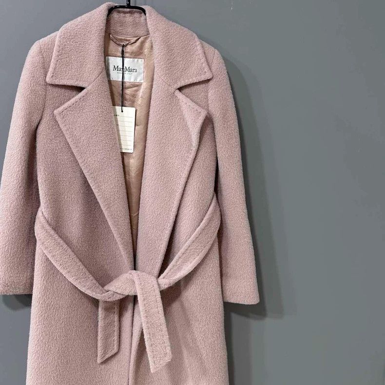 Max Mara Max Mara Pink mid-length coat Size M / US 6-8 / IT 42-44 - 2 Thumbnail