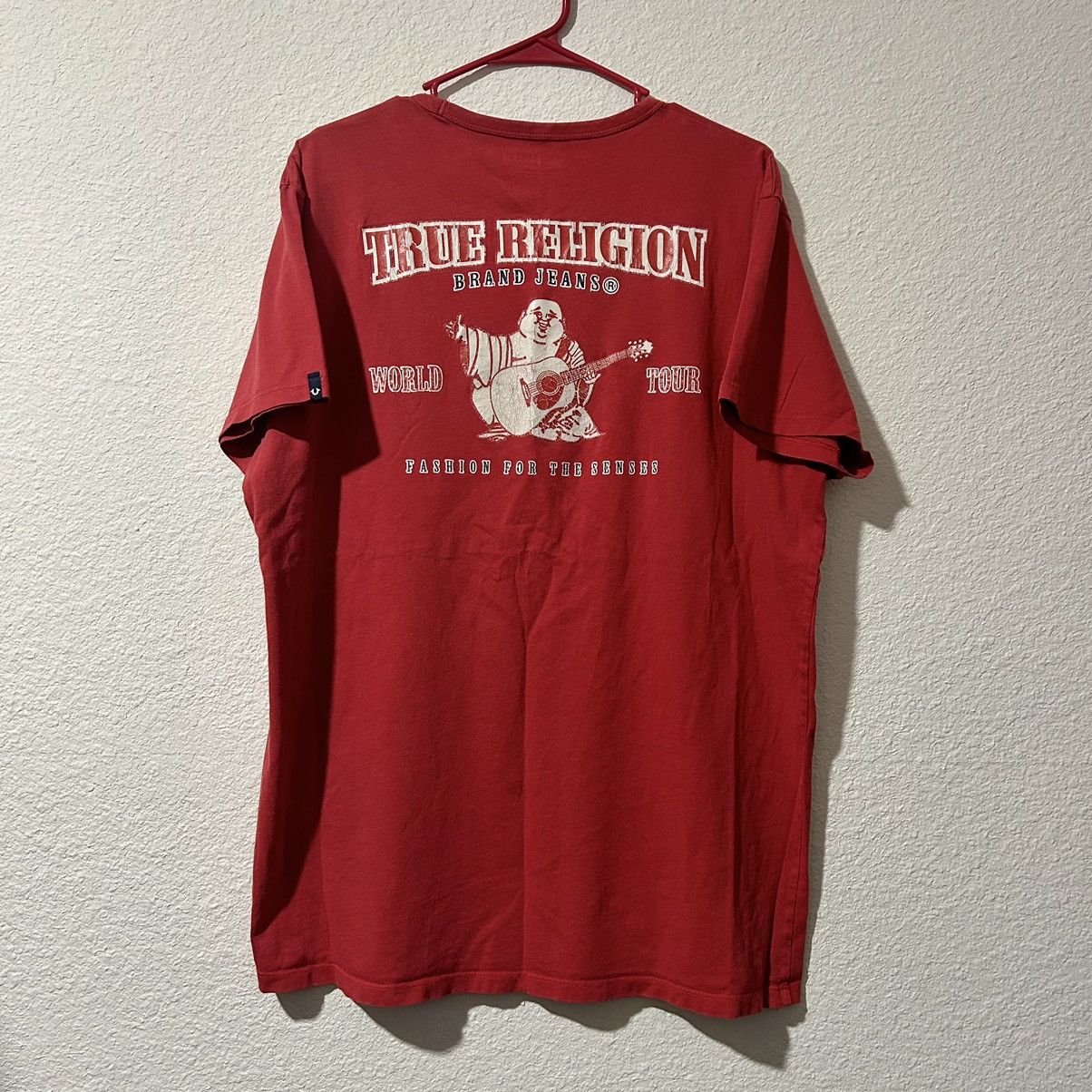 【TRUE RELIGION】テクスチャ加工のロゴがおしゃれ♪ Tシャツ 橙 TRUE RELIGION】テクスチャ加工のロゴがおしゃれ♪ Tシャツ 橙