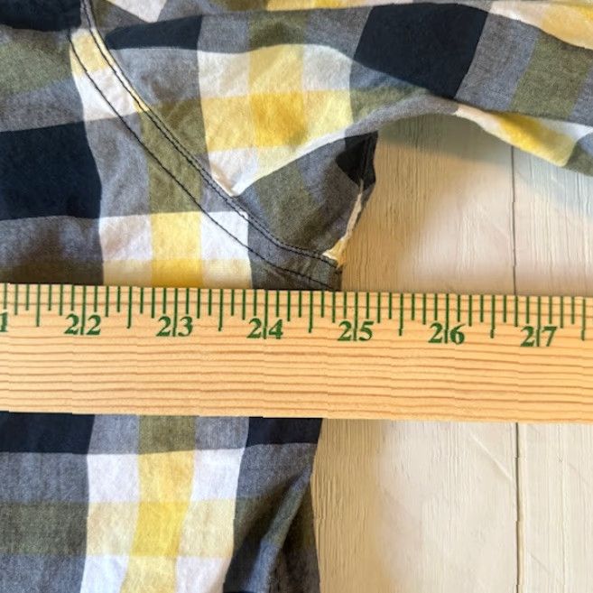 Under Armour VINTAGE Under Armour Button Up Shirt Mens XL Yellow Black Plaid Short Sleeve Pockets Size US XL / EU 56 / 4 - 4 Thumbnail