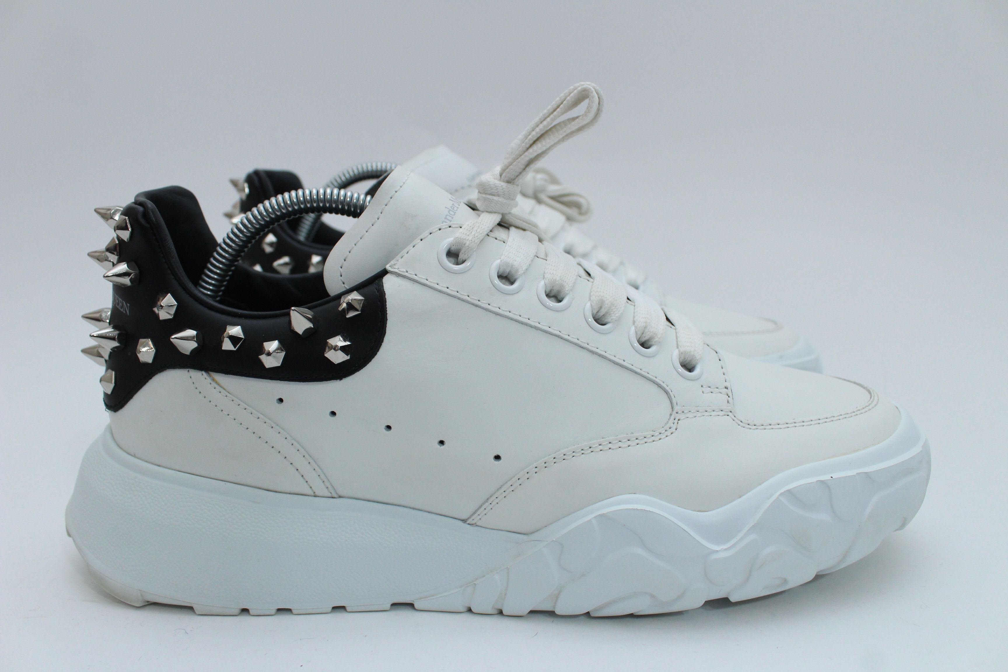 Alexander McQueen Alexander McQueen Court Trainer Studded Black/White Sneakers Size US 8 / EU 41 - 8 Thumbnail