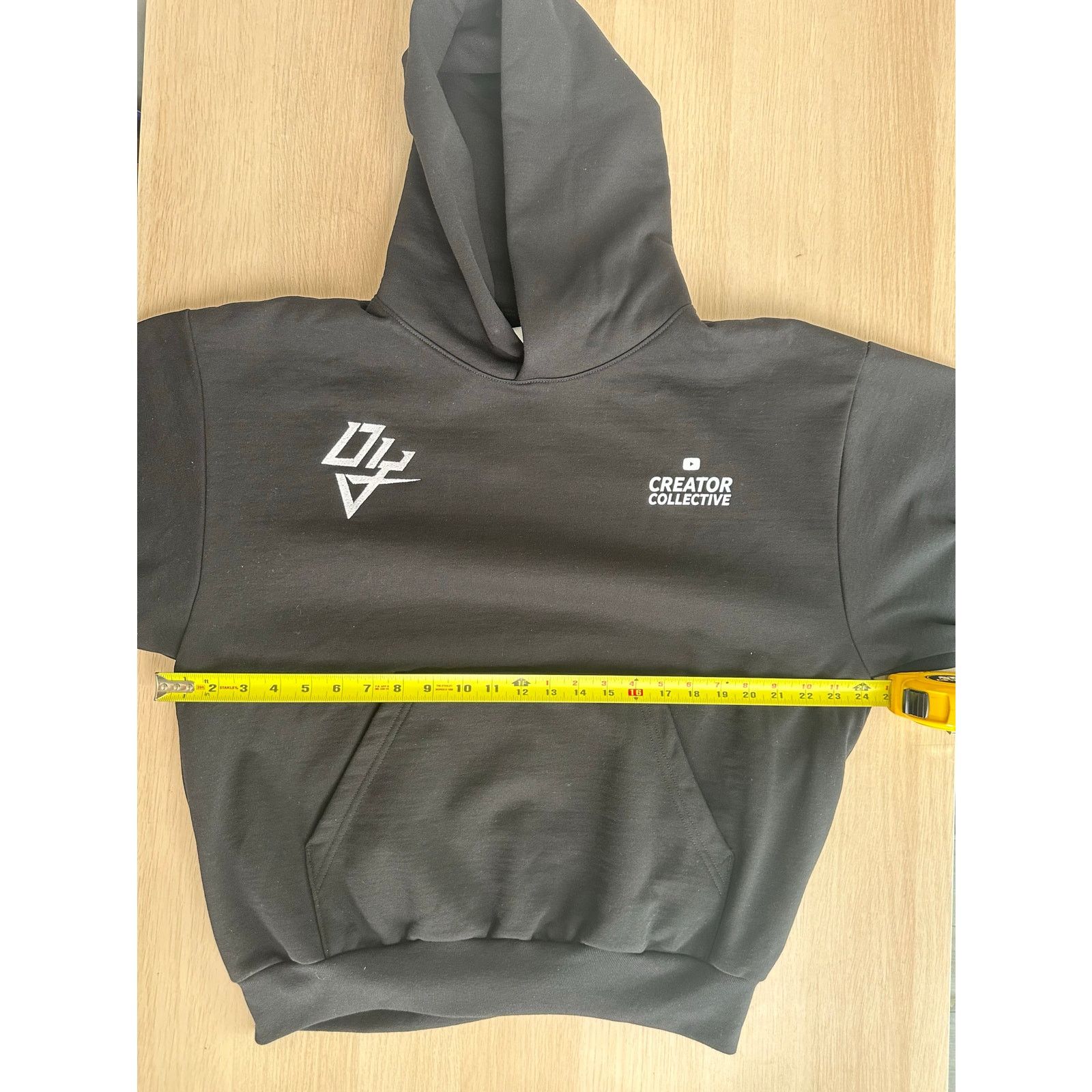 Other Rare Daddy Yankee x YouTube Music Black Hoodie - Size L Size US L / EU 52-54 / 3 - 9 Thumbnail