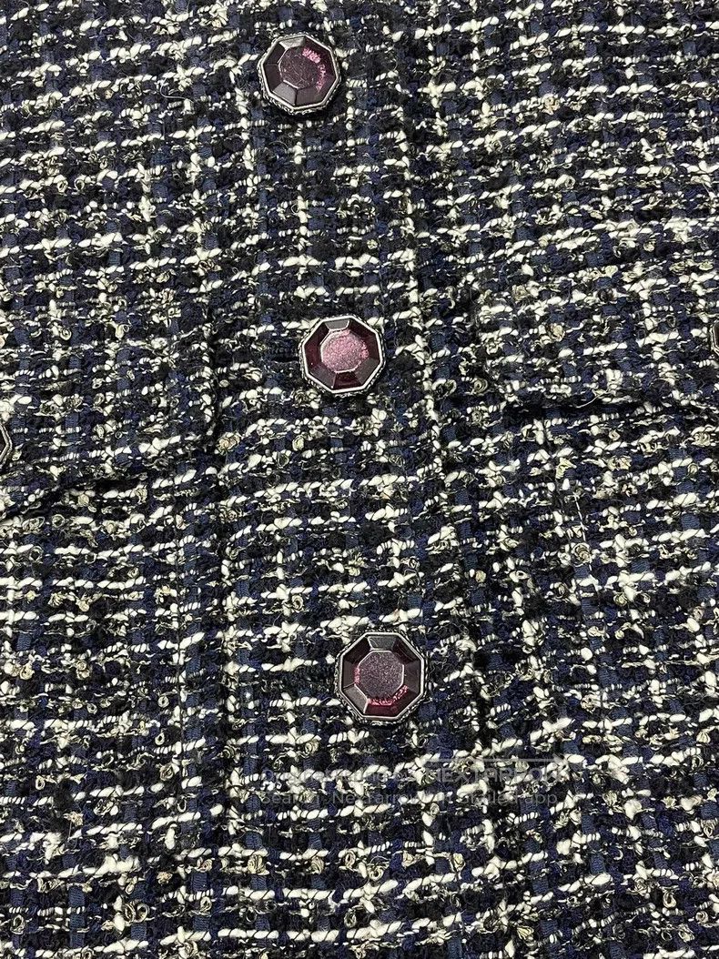 Chanel Chanel Black and white tweed woven four-pocket jacket Size XS / US 0-2 / IT 36-38 - 2 Thumbnail