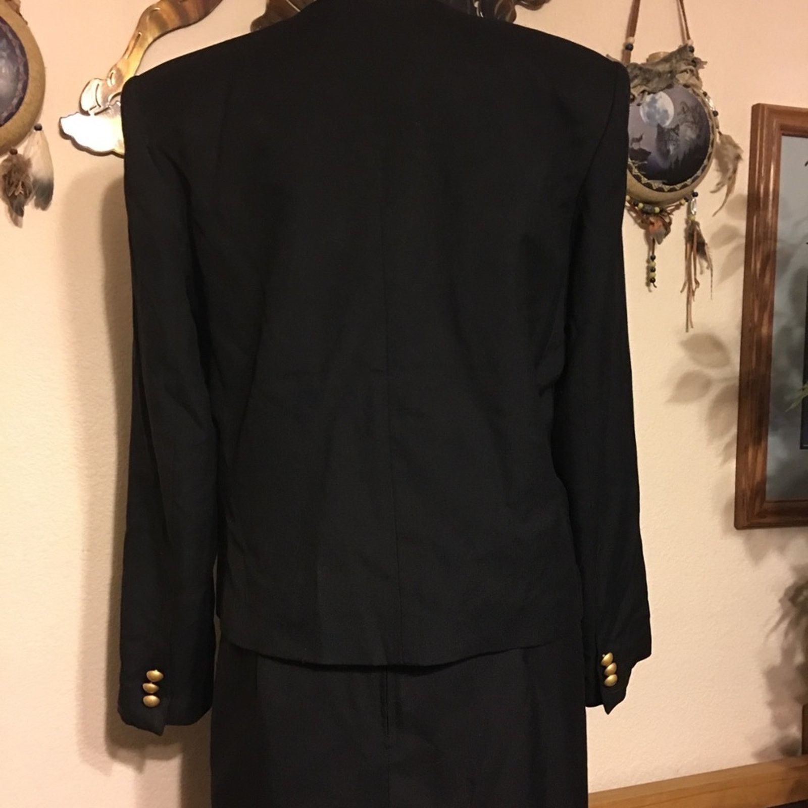 Vintage E.H.Woods black skirt suit with gold buttons 10 Size L / US 10 / IT 46 - 3 Thumbnail