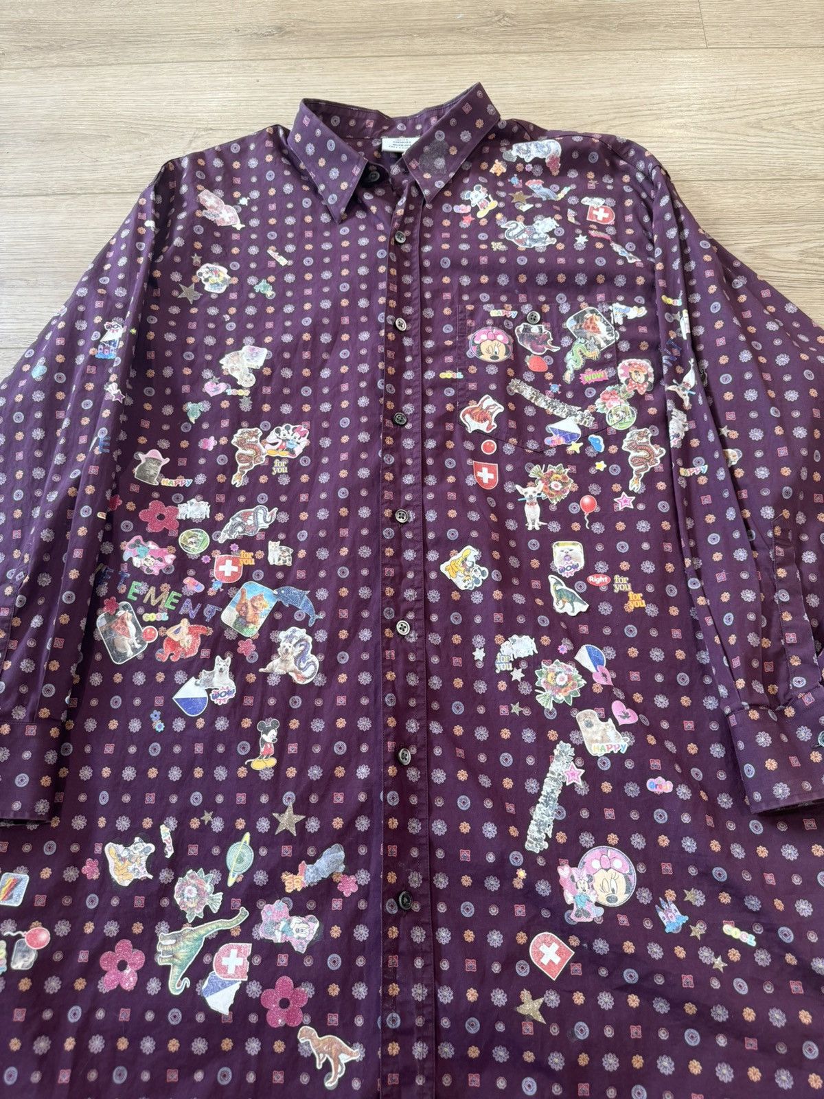 Vetements Vetements Sticker Button Up Shirt Size US S / EU 44-46 / 1 - 2 Thumbnail