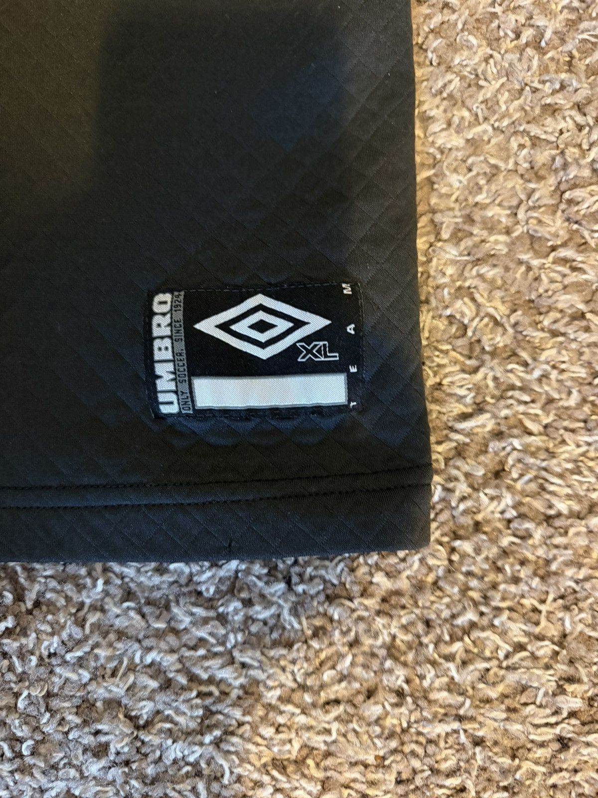 Umbro Vintage Umbro Soccer Top Long Sleeve Black Size US XL / EU 56 / 4 - 2 Thumbnail