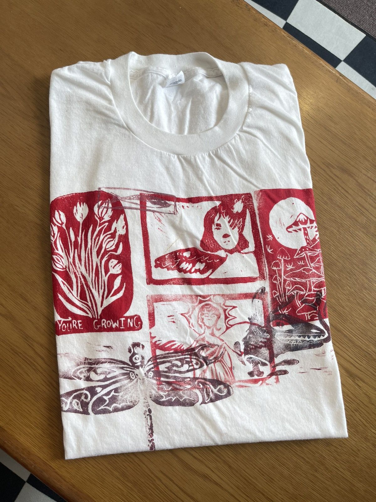 Arts & Science Vintage Art Print t shirt Size US XL / EU 56 / 4 - 1 Thumbnail