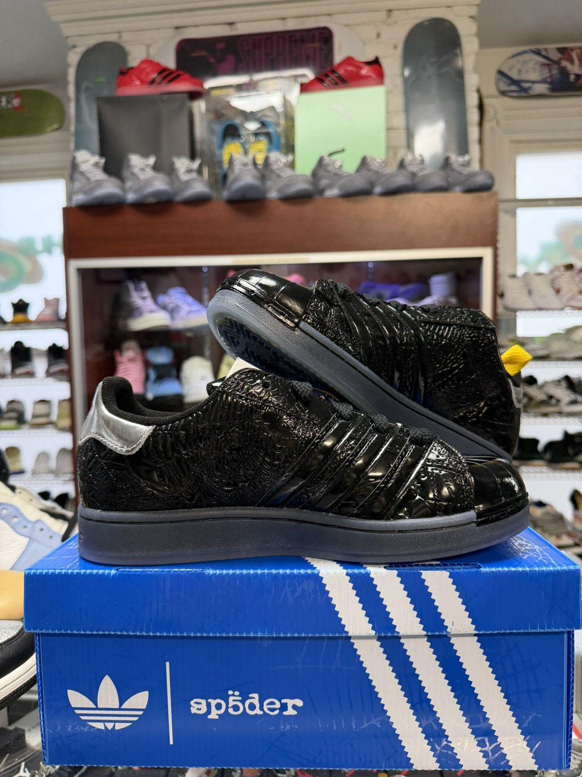 Sp5der Adidas Superstar X Sp5der (Black) Size US 8.5 / EU 41-42 - 2 Thumbnail