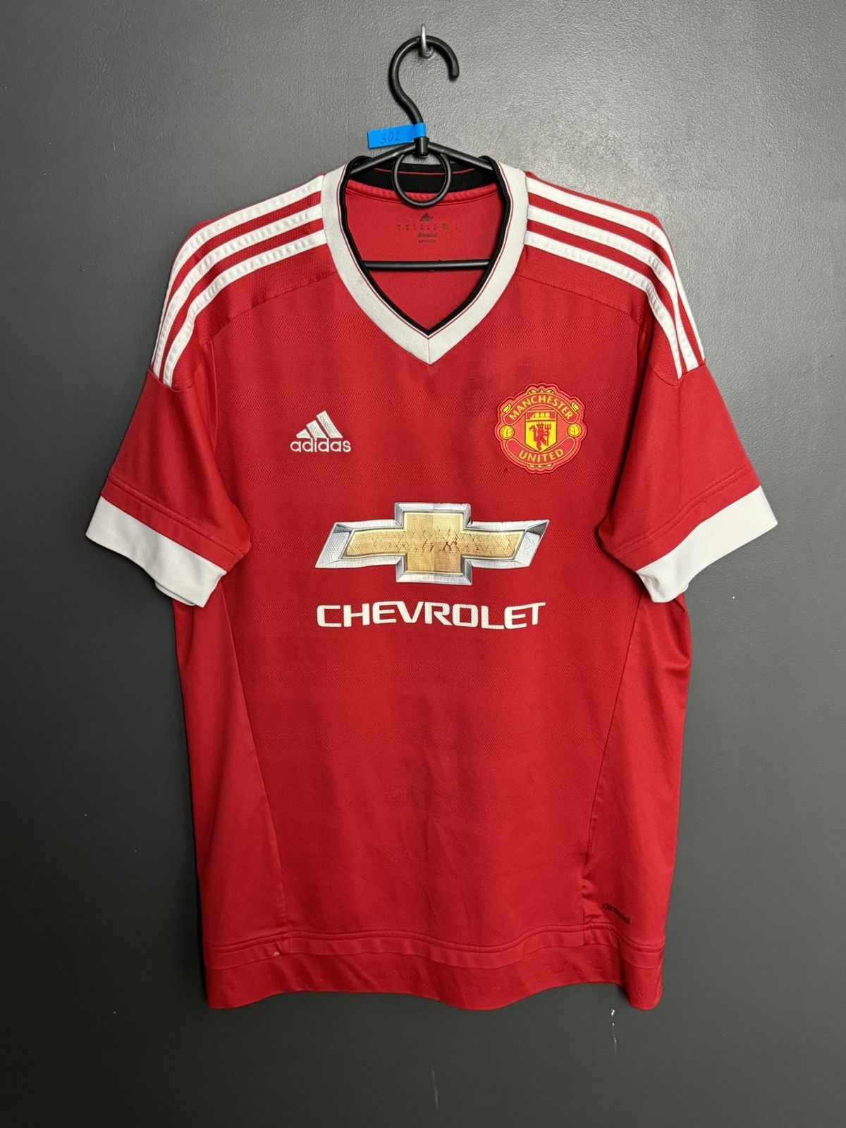Adidas Manchester United 15/16 Home Football Jersey T-Shirt Size US M / EU 48-50 / 2 - 1 Thumbnail