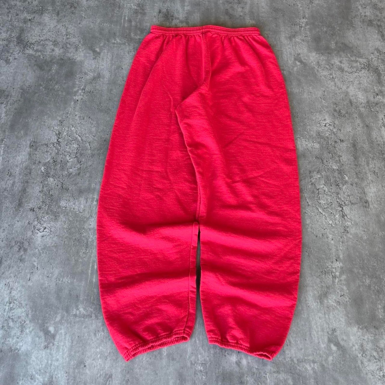 Hanes × Vintage Red Hanes Essential Comfy Sweatpants Size US 30 / EU 46 - 1 Thumbnail