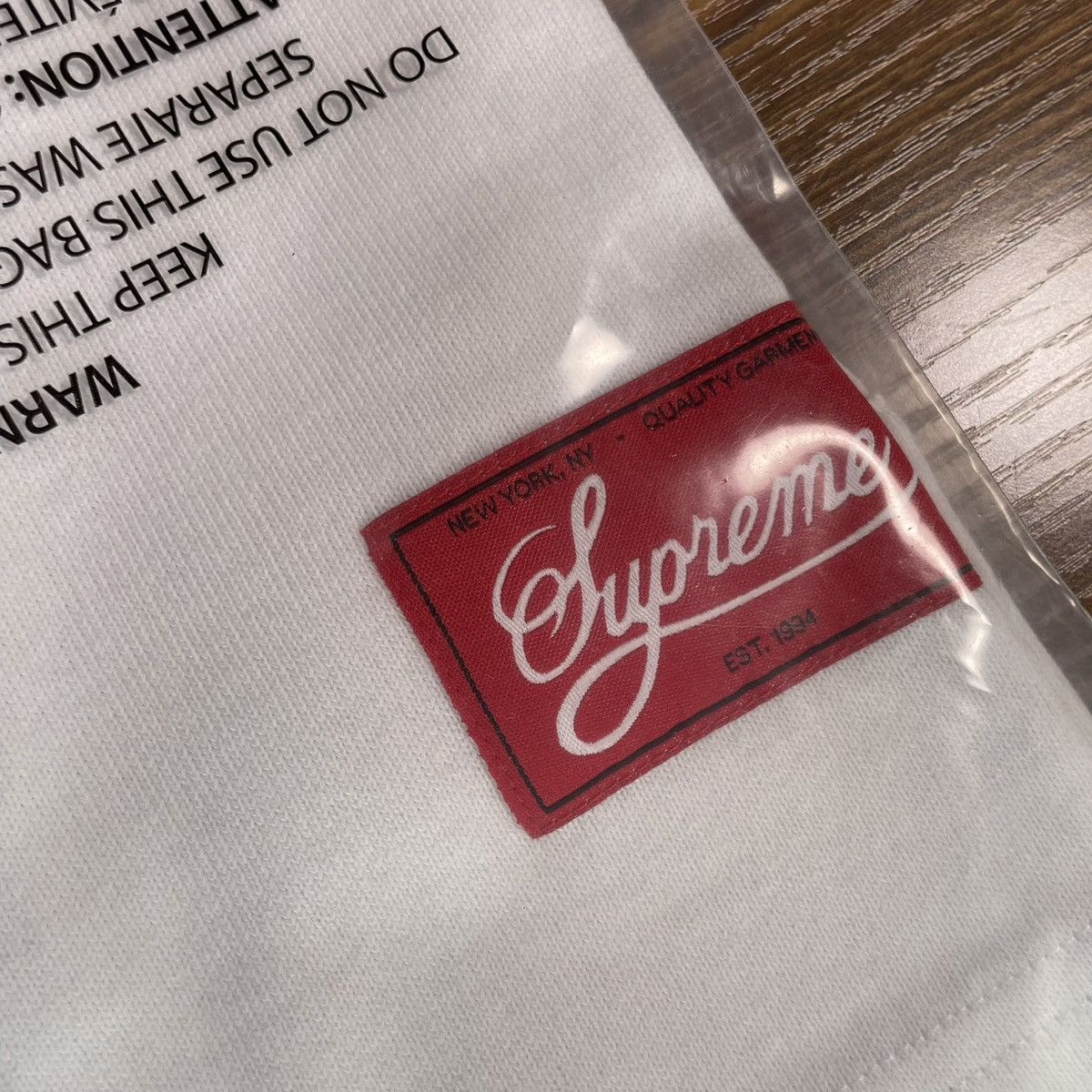 Playboy × Supreme Supreme Playboy L/S Top SS26 Size US S / EU 44-46 / 1 - 4 Thumbnail