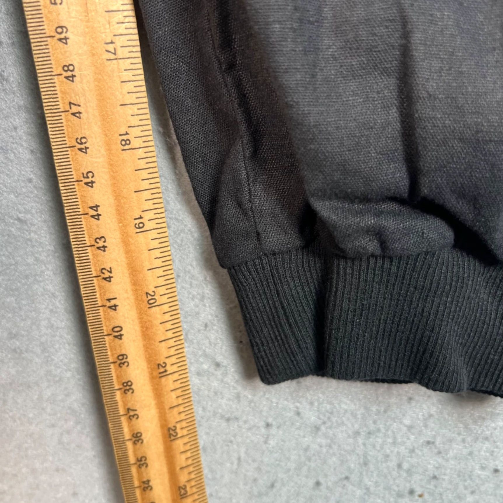 Vintage Beams Heart Japan Black Mens Size Small Jogger Pants Tapered Leg Vintage/Adult Mens Small Flat Front Drawstring 27in Inseam 22in N/A Size US 29 - 7 Thumbnail