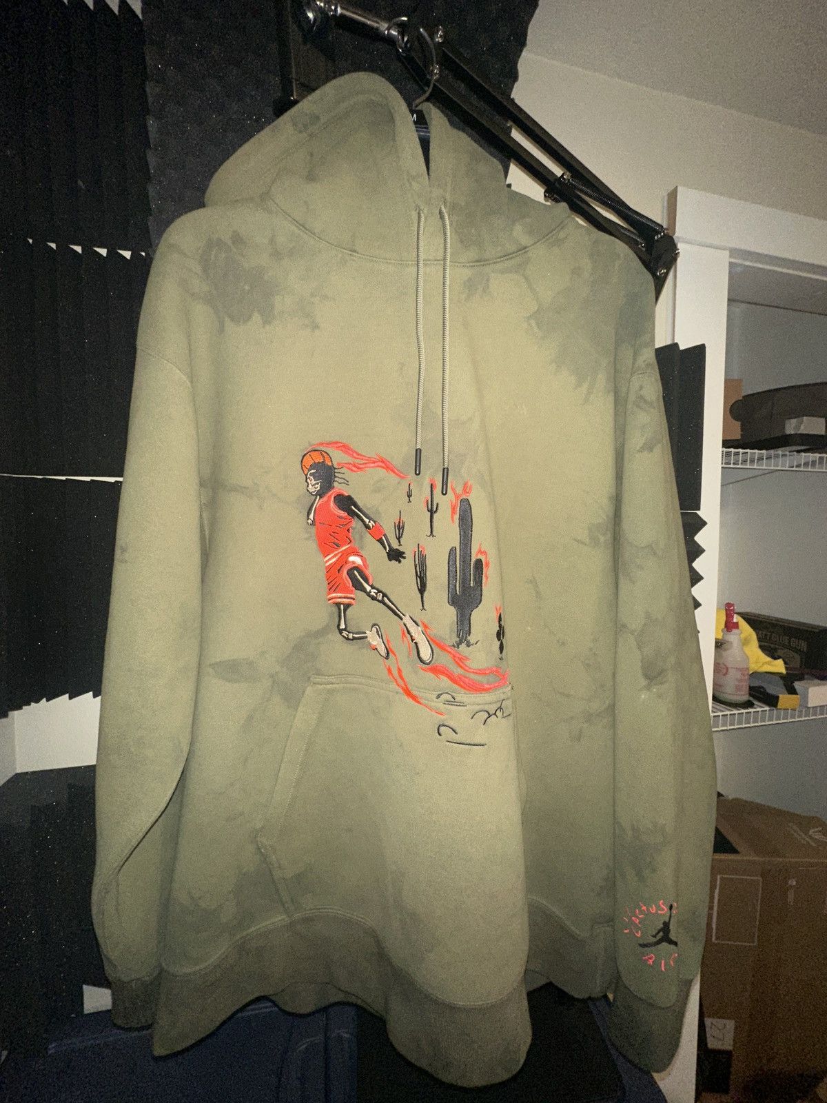 Jordan Brand × Travis Scott Jordan x travis Size US L / EU 52-54 / 3 - 1 Thumbnail