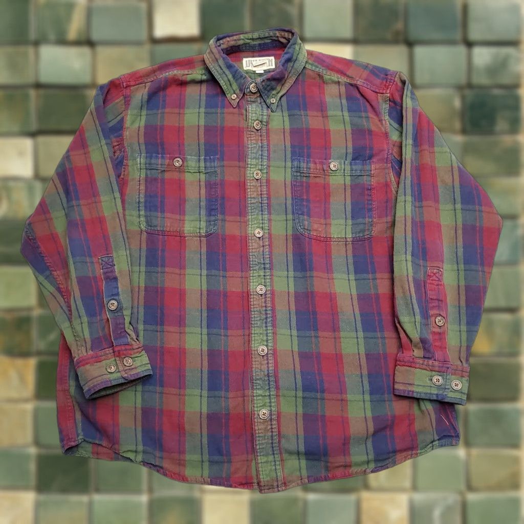 Vintage VINTAGE Duluth Trading Shirt Men L Red Green Blue Plaid Flannel Outdoor Casual Cabin Size US L / EU 52-54 / 3 - 1 Thumbnail