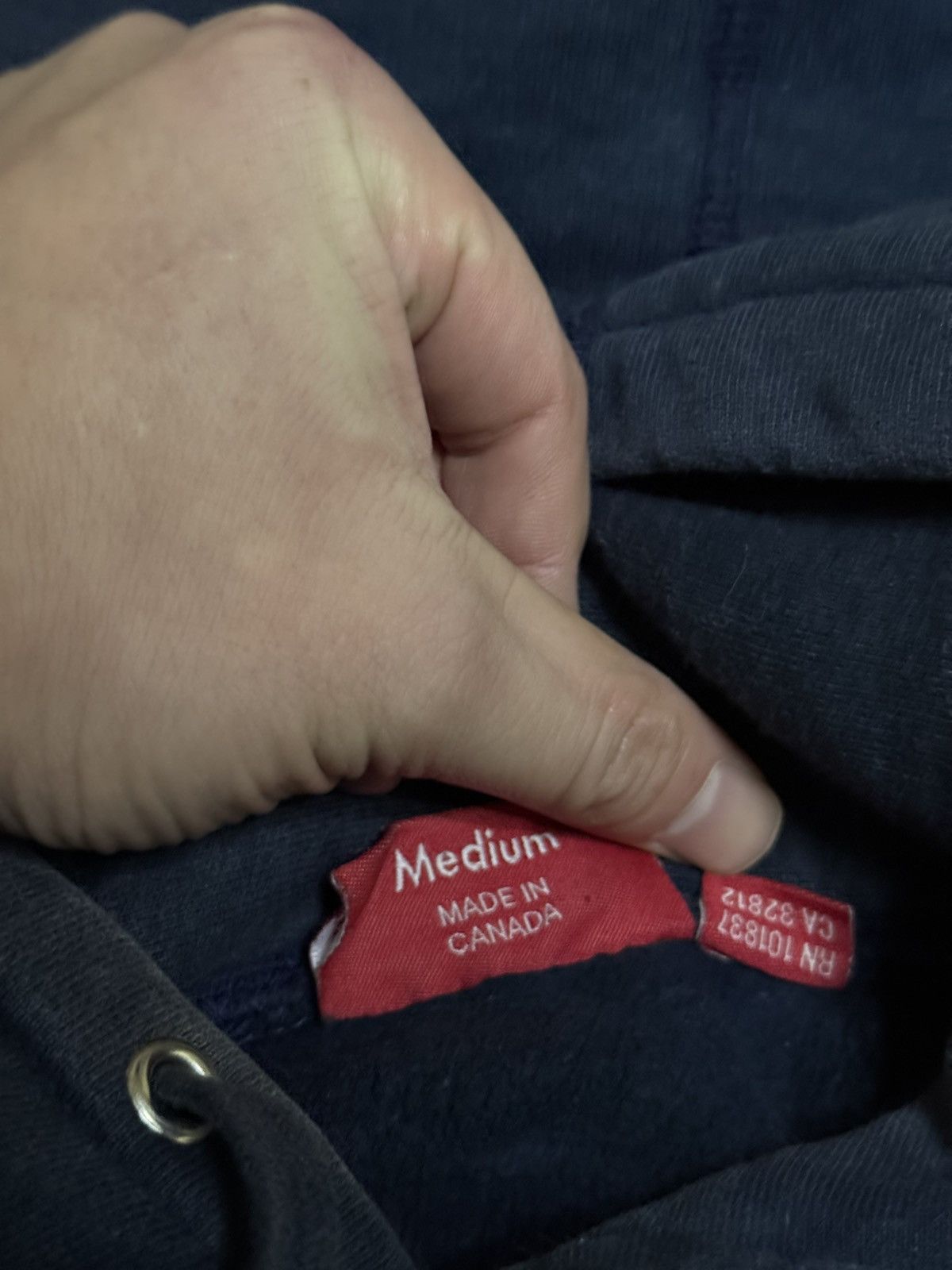 Supreme Supreme navy on navy tonal box logo hooded sweatershirt Size US M / EU 48-50 / 2 - 4 Thumbnail