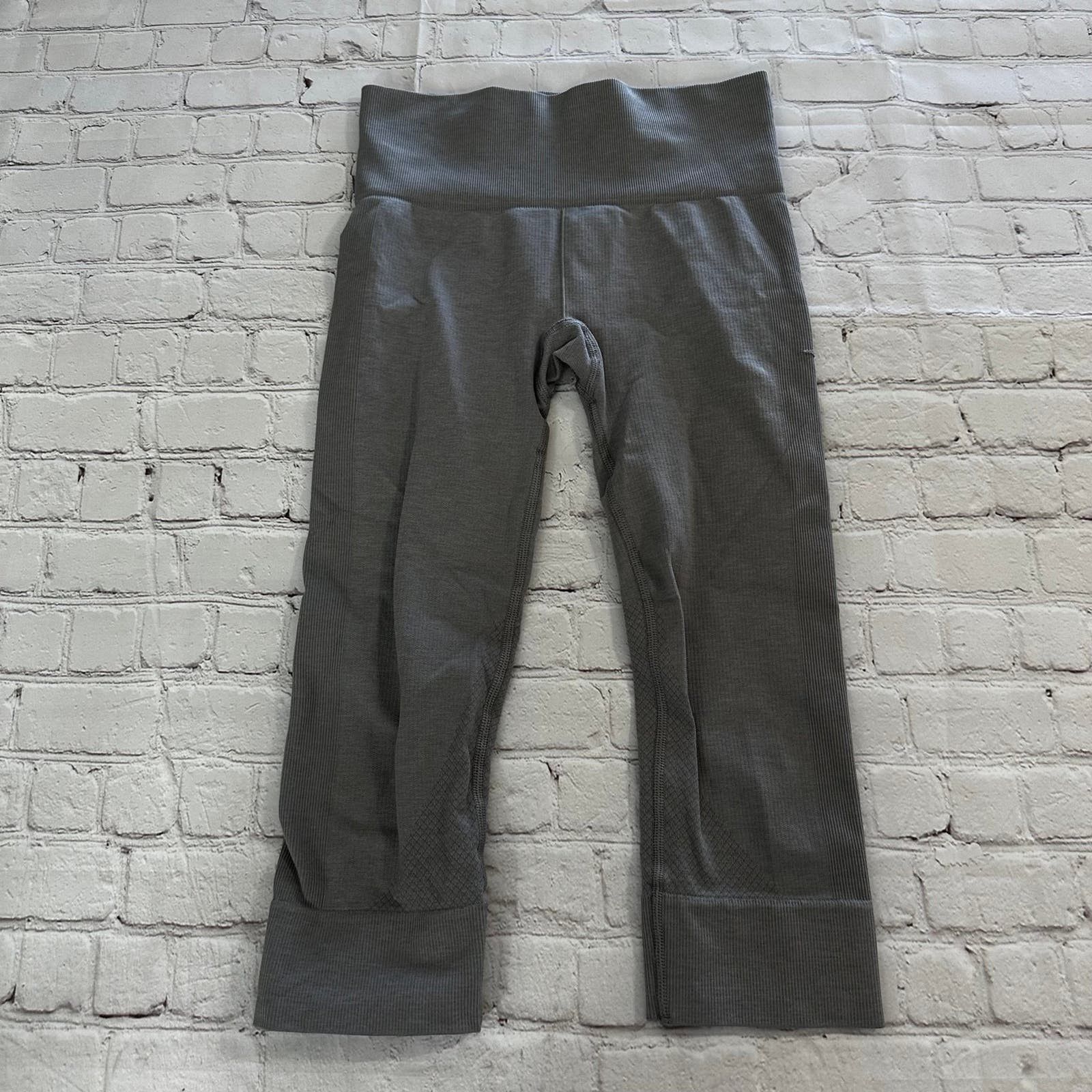 Lululemon lululemon leggings size 4 Size 27" / US 4 / IT 40 - 3 Thumbnail