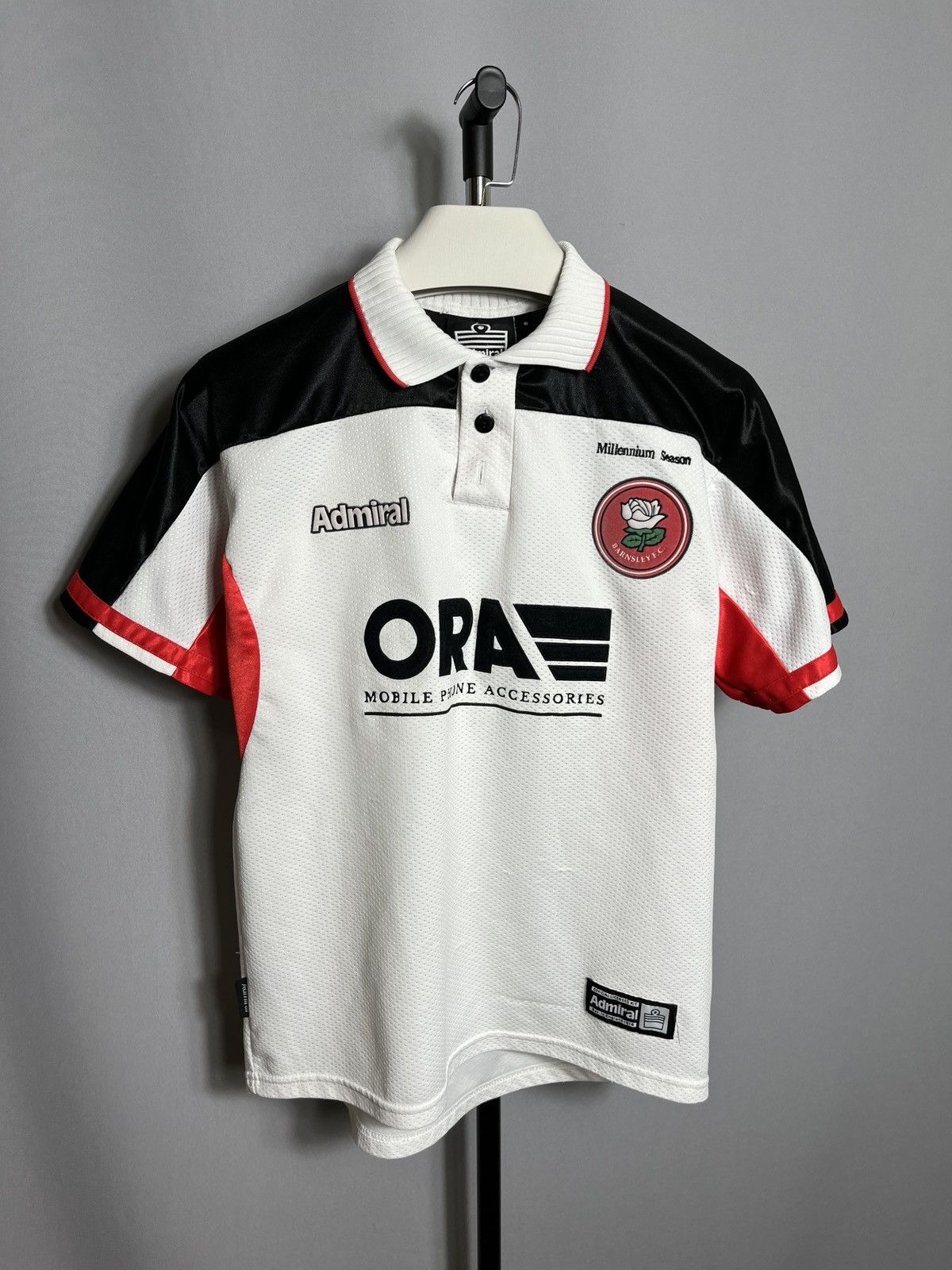 Other Barnsley FC 1999 2000 Away Admiral #11 Darren Barnard Shirt Size US S / EU 44-46 / 1 - 1 Thumbnail