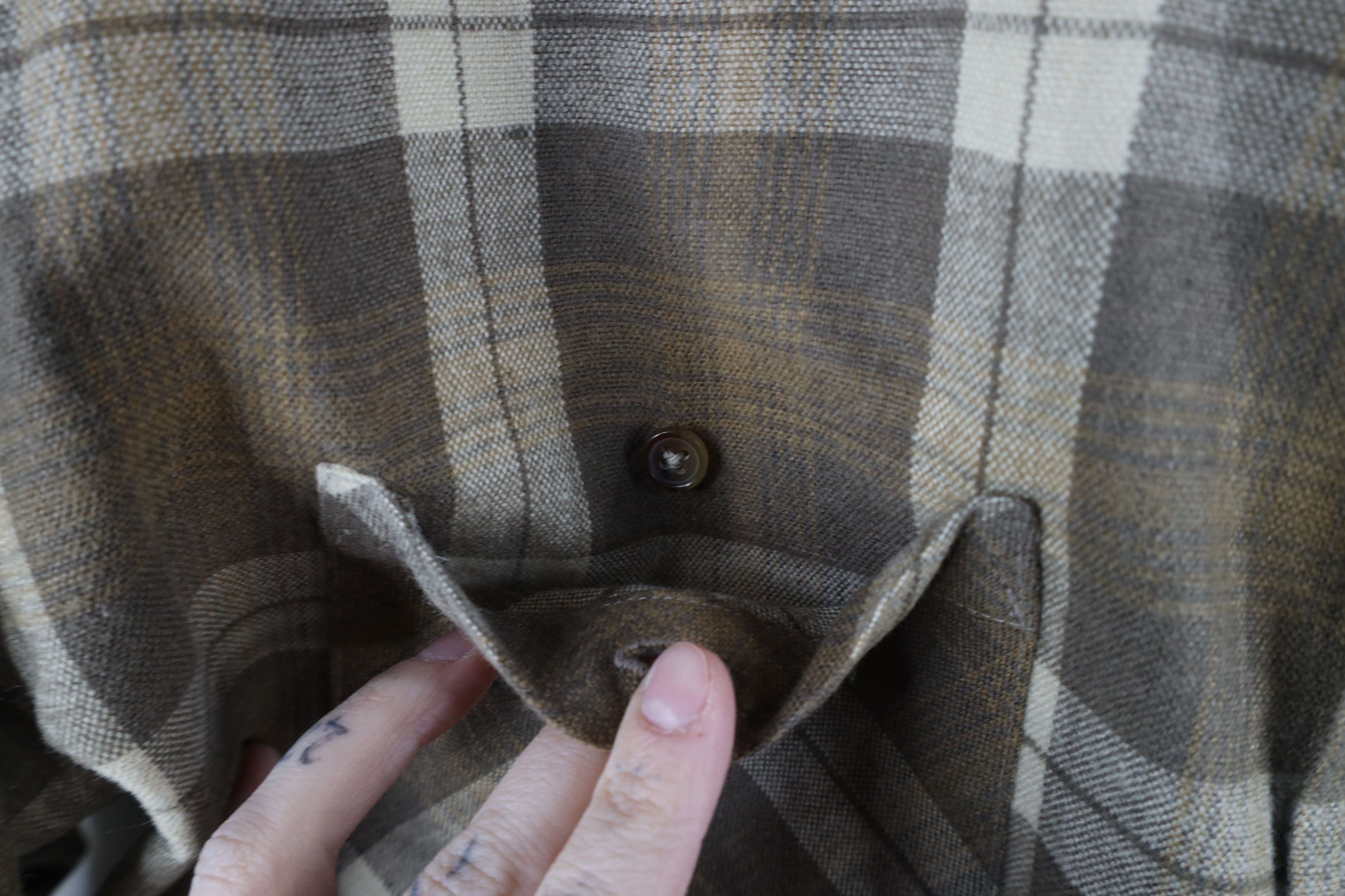 Vintage Vintage 90s Streetwear Pocket Collared Button Shirt Plaid Size US M / EU 48-50 / 2 - 5 Thumbnail