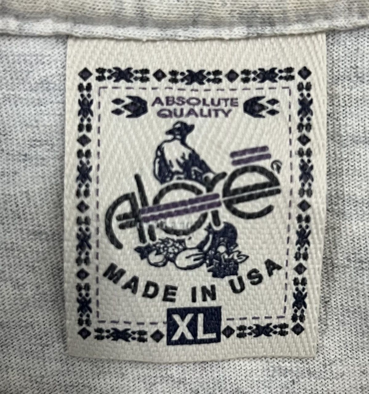 Vintage VINTAGE ALORE THERE’S ONE IN EVERY CROWD MADE IN USA SHIRT Size US XL / EU 56 / 4 - 5 Thumbnail