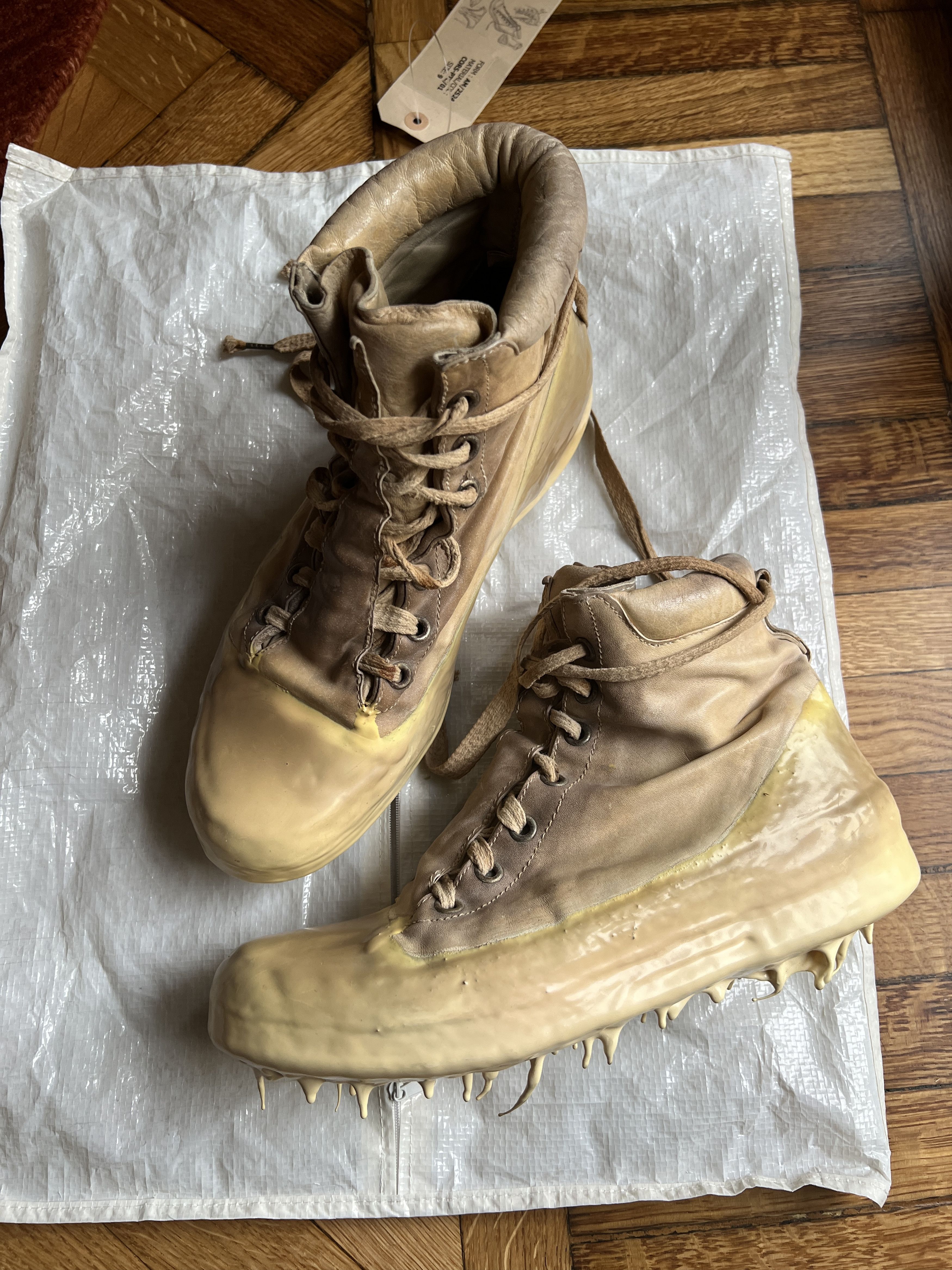CAROL CHRISTIAN POELL DRIP SNEAKERS