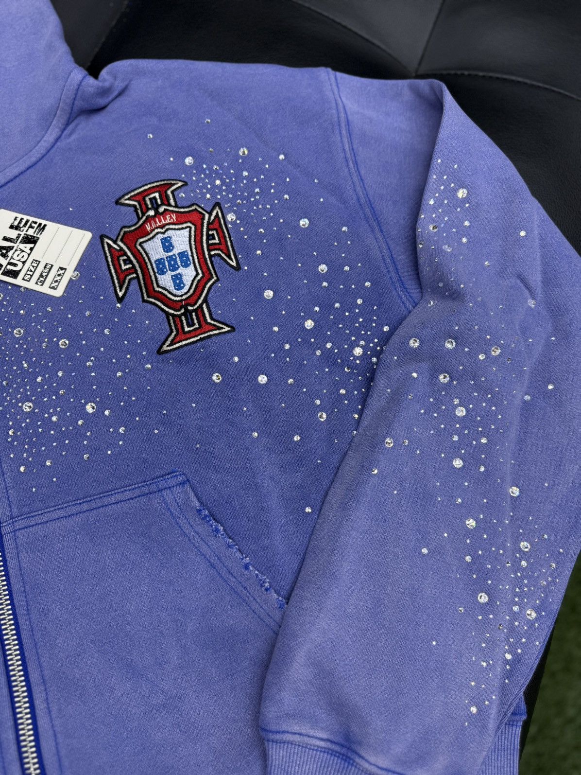 Vale Valley Hoodie Stone Zip Up Blue Crystals Size Medium (NEW) Size US M / EU 48-50 / 2 - 5 Thumbnail