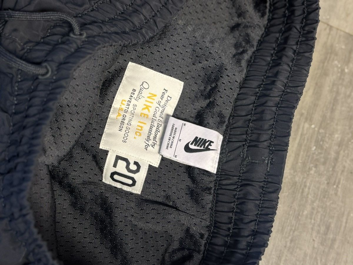 Fear of God Fear of god medium nba track pants pre owed Size US 34 / EU 50 - 4 Thumbnail