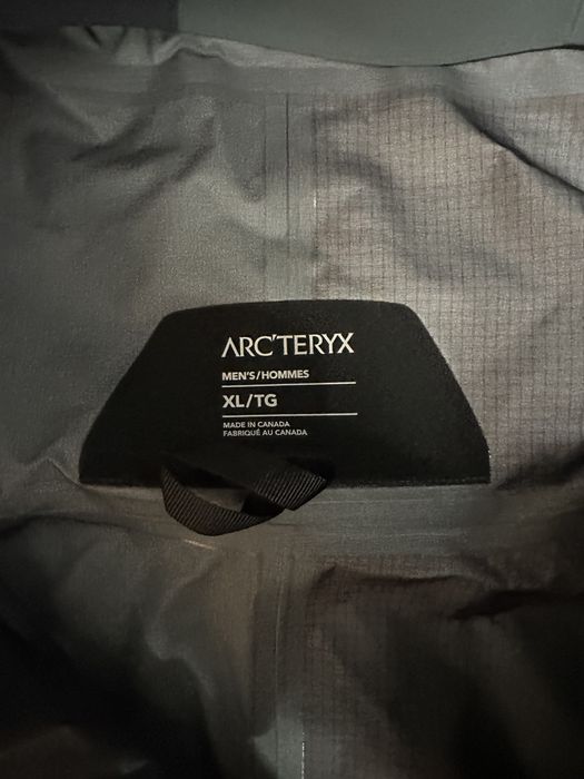 Arc'Teryx ARC’TERYX Recut Beta Jackets | Grailed