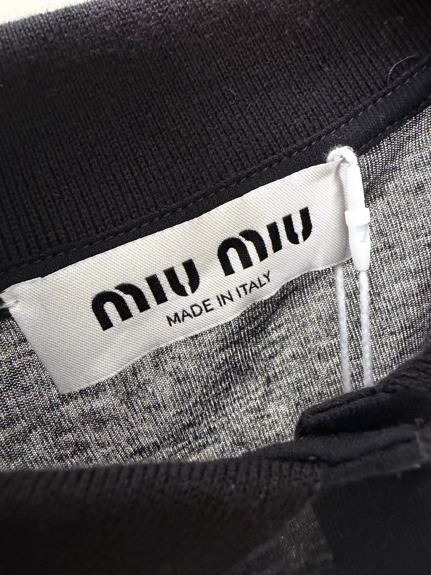 Miu Miu Miu Miu black polo knit sweater XS pre-owned Size XS / US 0-2 / IT 36-38 - 3 Thumbnail