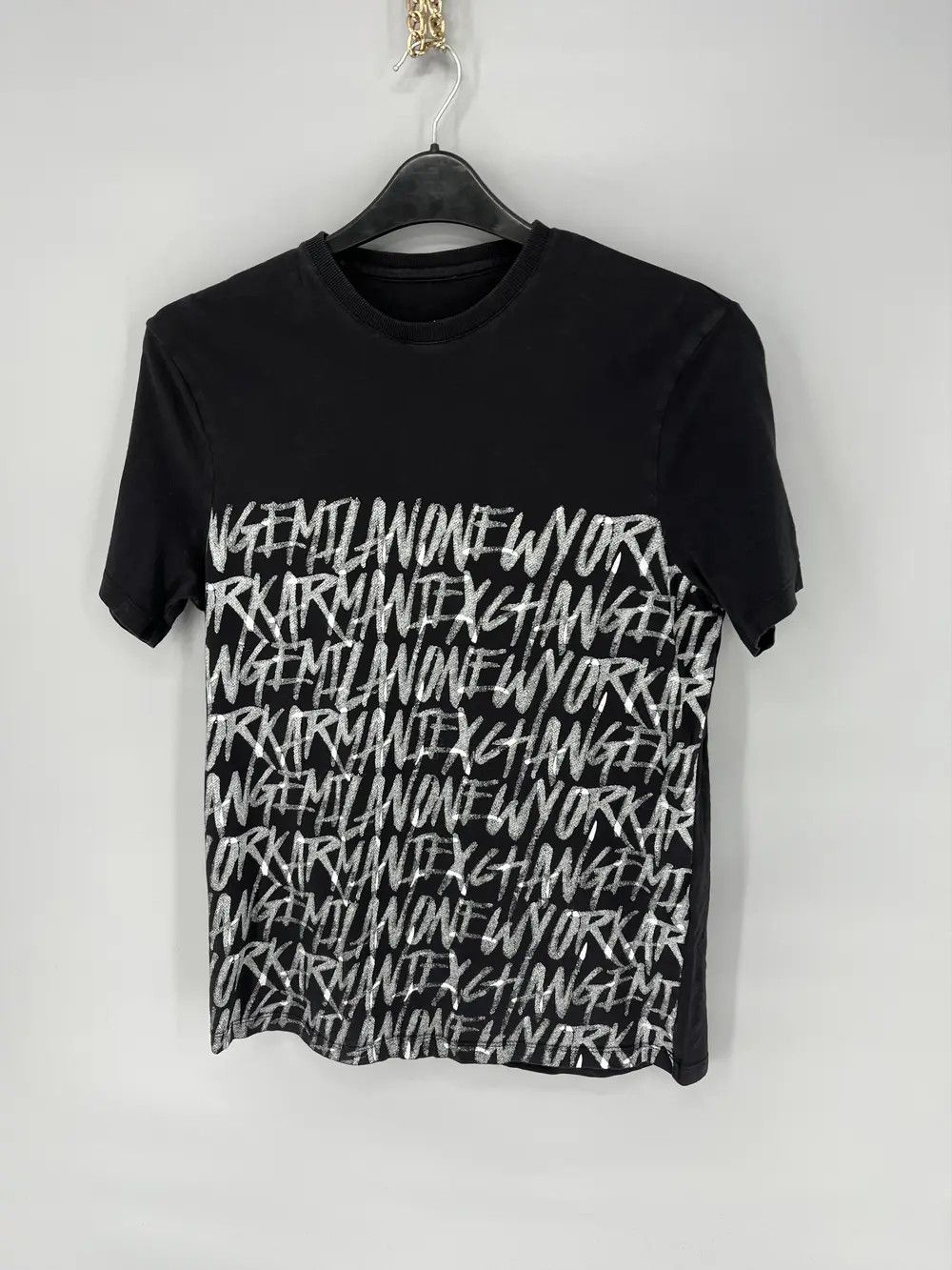 Armani Vintage Y2K Armani Exchange full Graphic Tee Streetwear Size US S / EU 44-46 / 1 - 3 Thumbnail