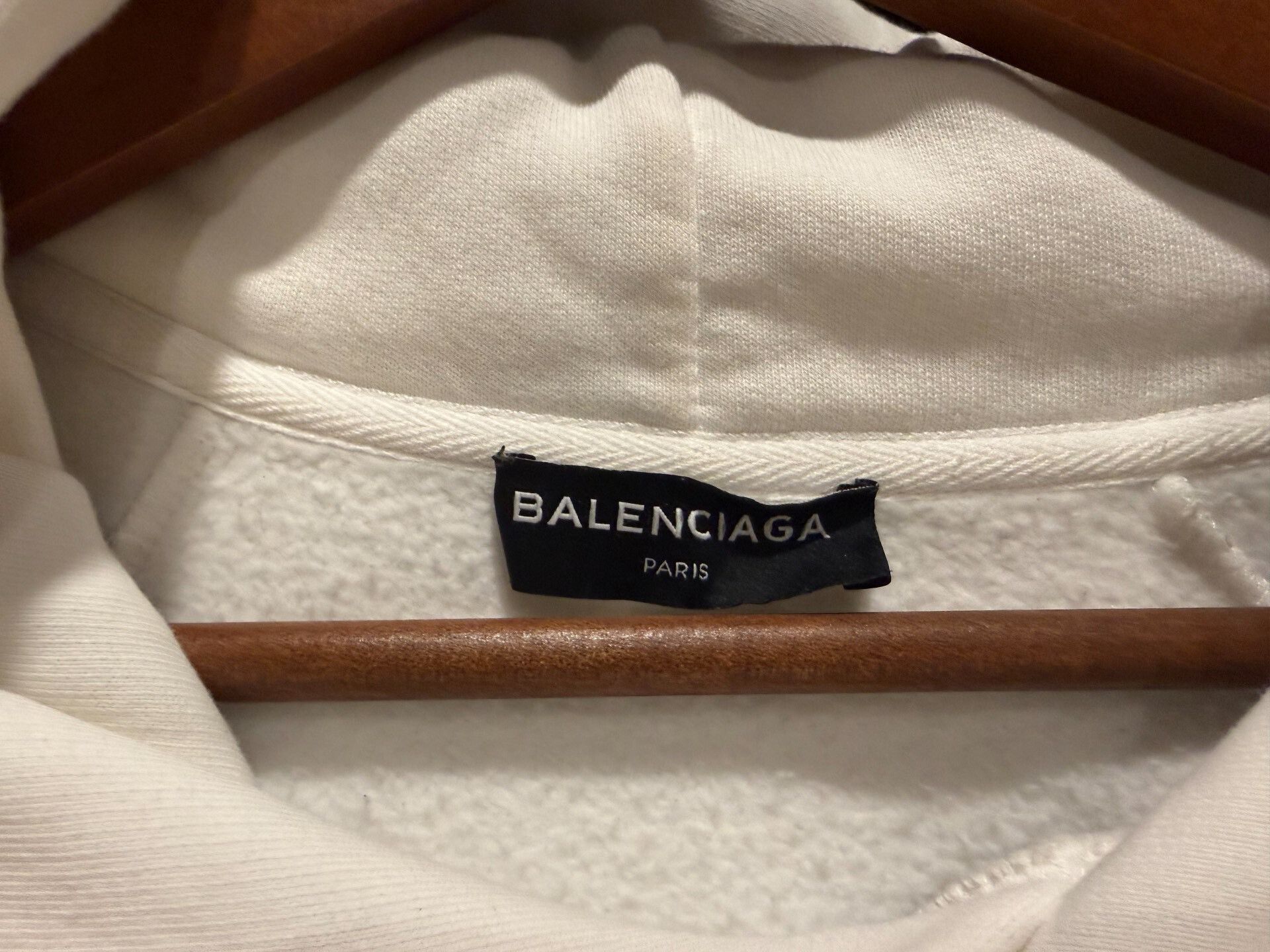Balenciaga balenciaga classic logo hoodie in white Size US M / EU 48-50 / 2 - 4 Thumbnail