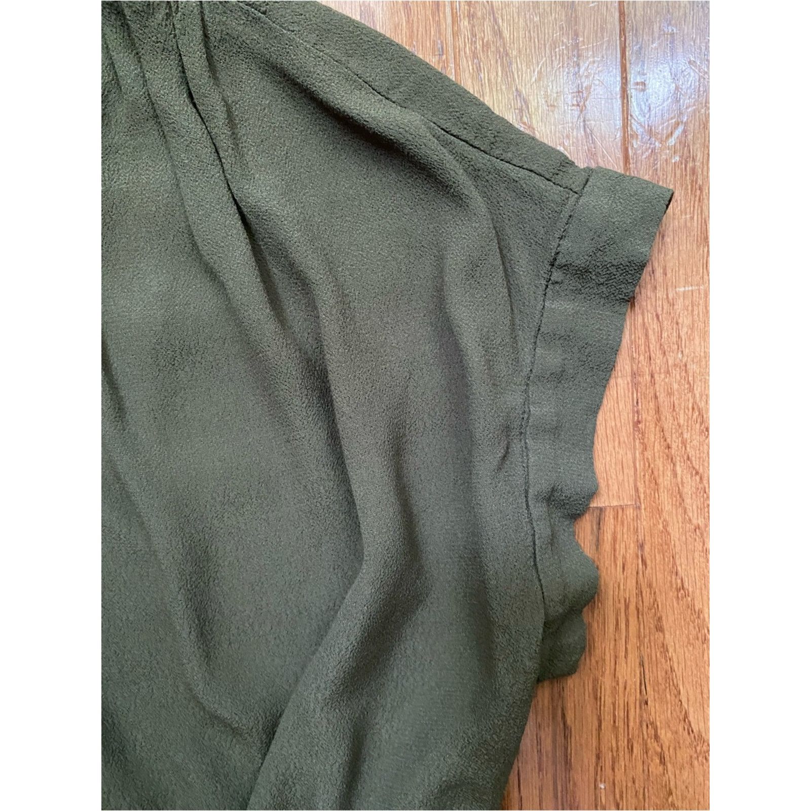 Madewell Madewell Central Olive Green Short Sleeve Blouse M EUC Size M / US 6-8 / IT 42-44 - 7 Thumbnail